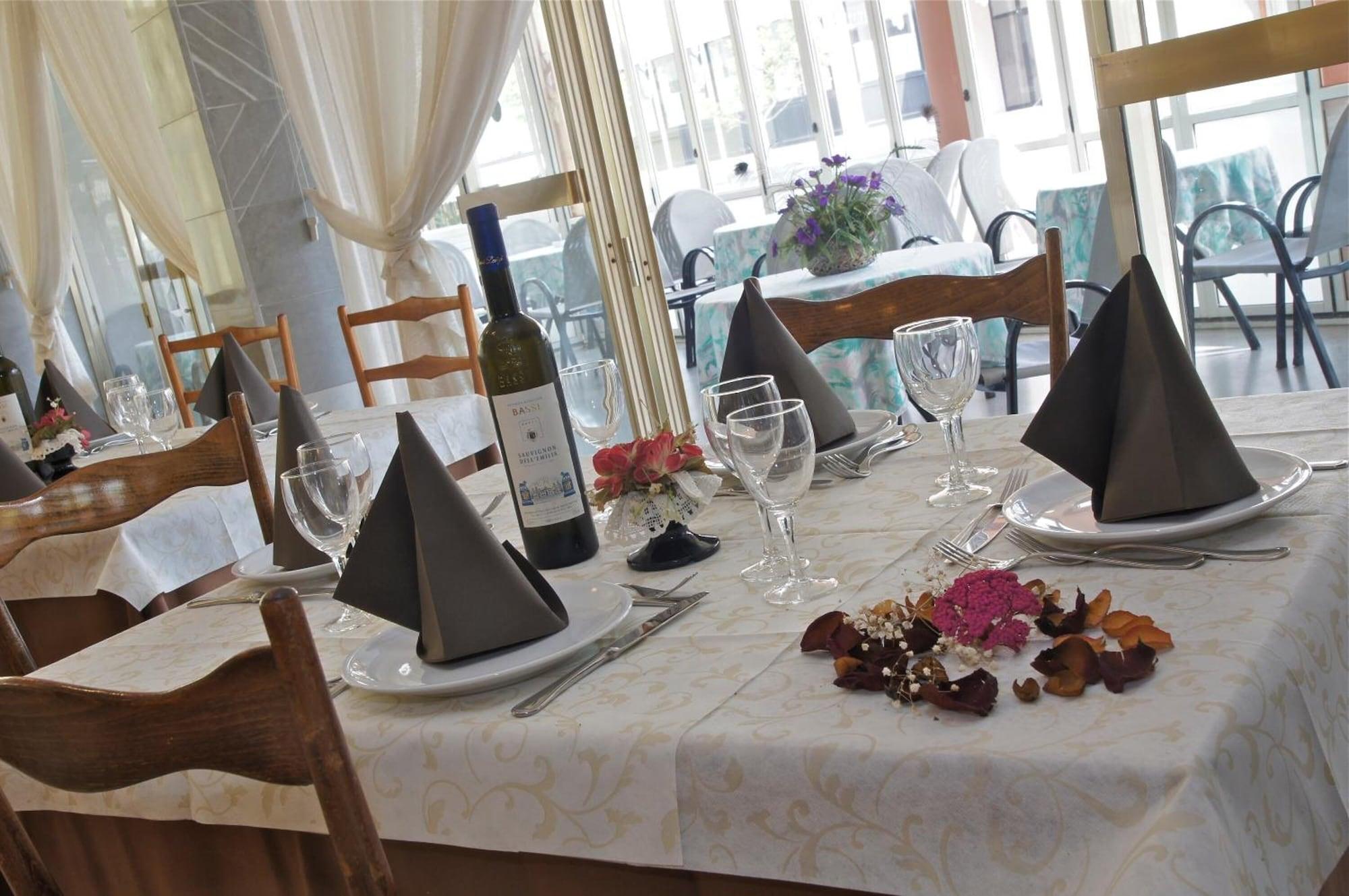 Restaurant Victory Hotel
