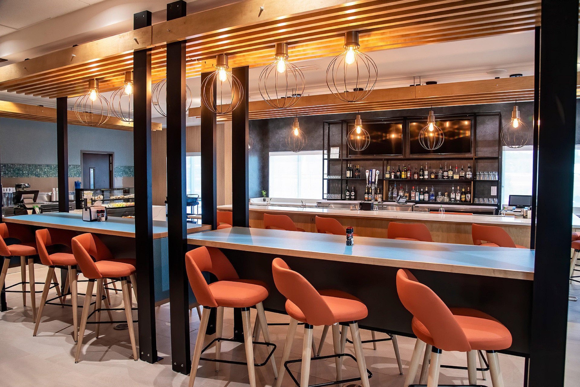 Bar/Salón Holiday Inn & Suites Savannah Airport - Pooler by IHG