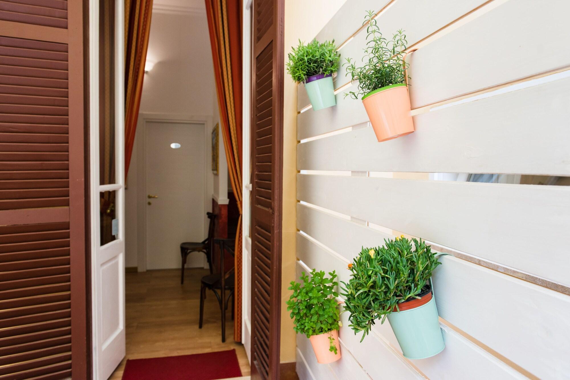 Vista Lobby Domus Capilupi