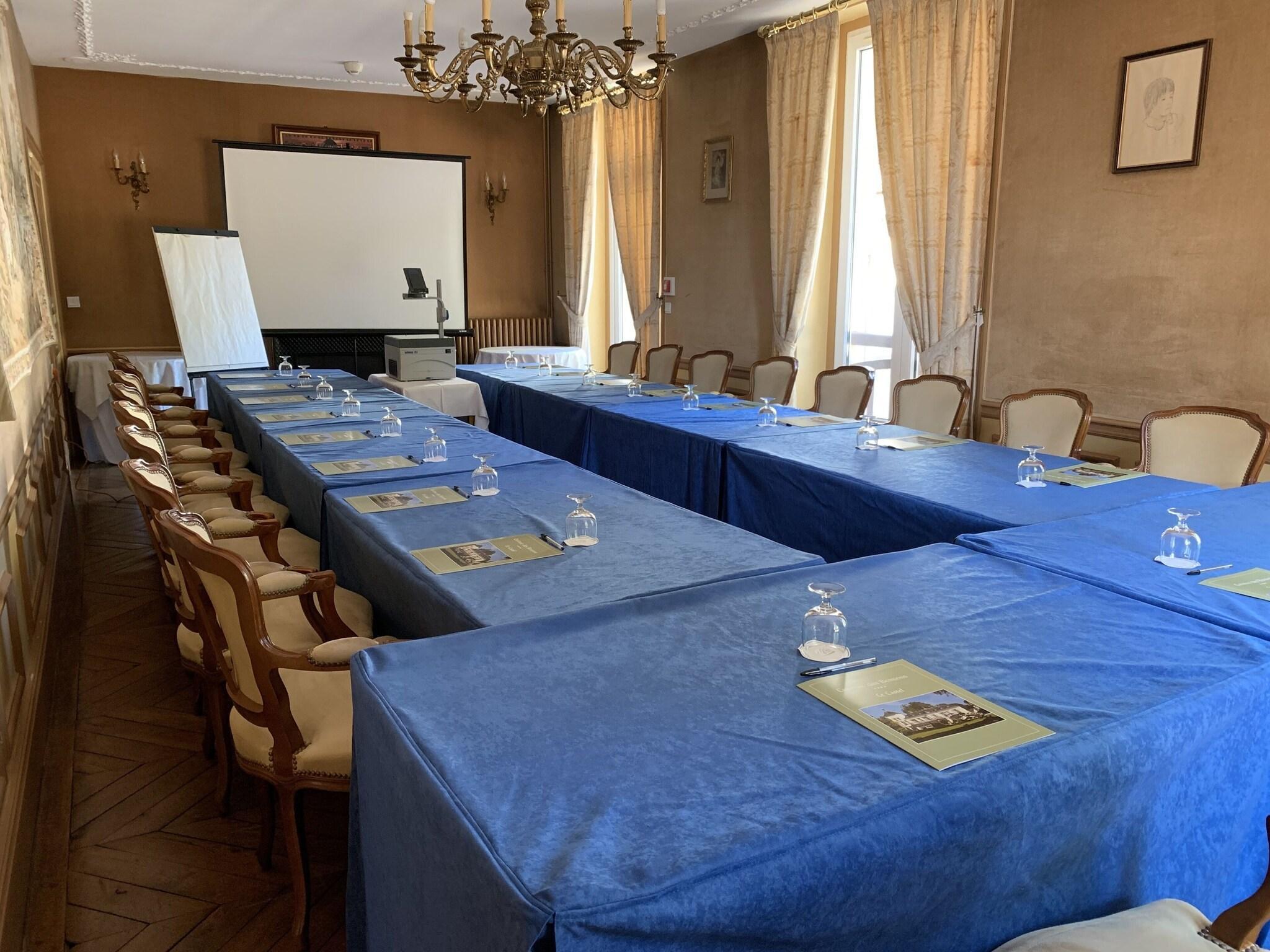 Centro de Negocios Château des Bondons