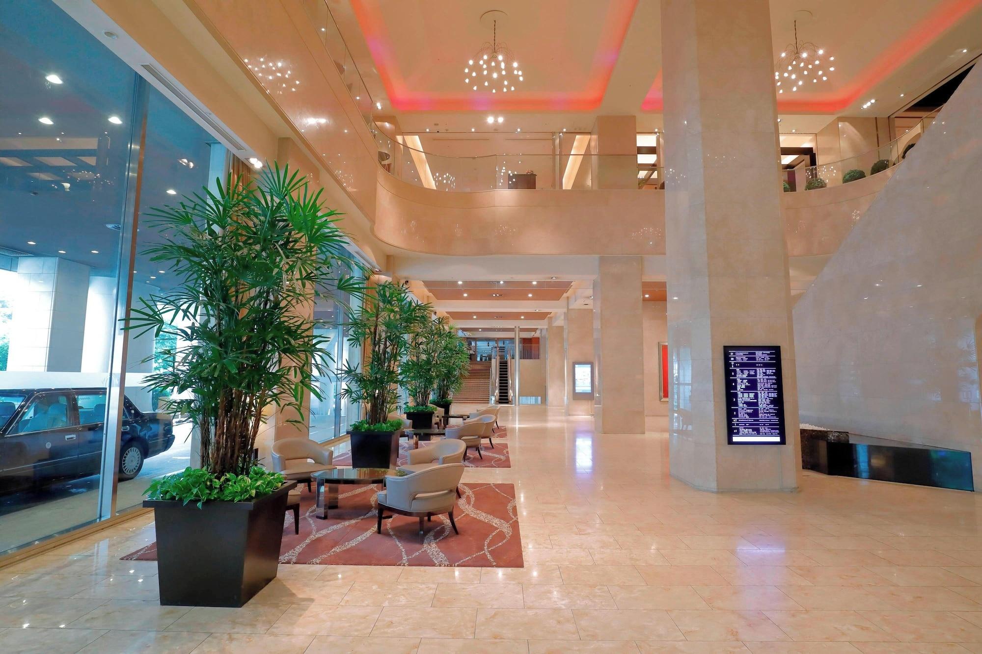 Vista Lobby Sheraton Miyako Hotel Osaka