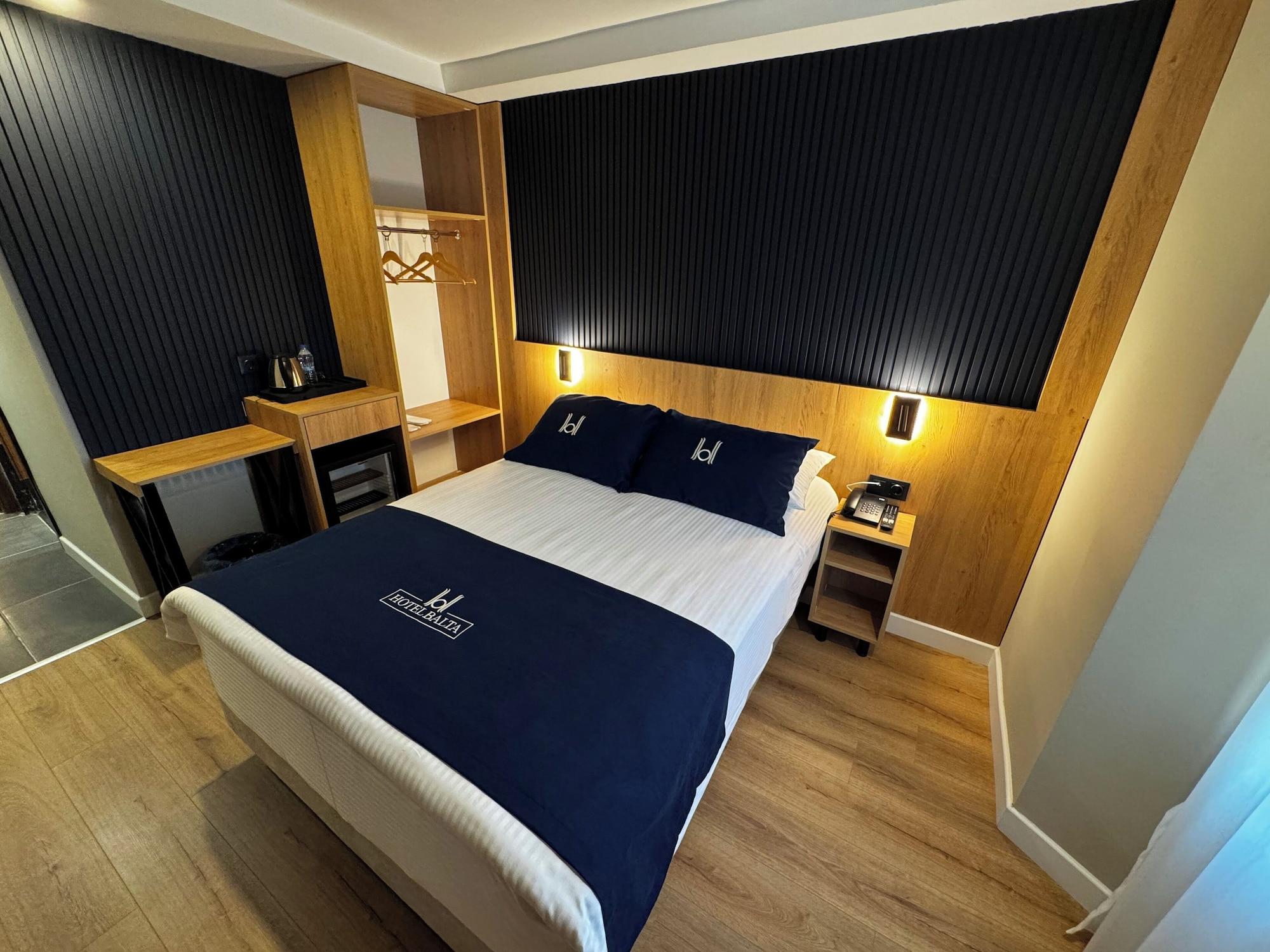 Varios Balta Hotel