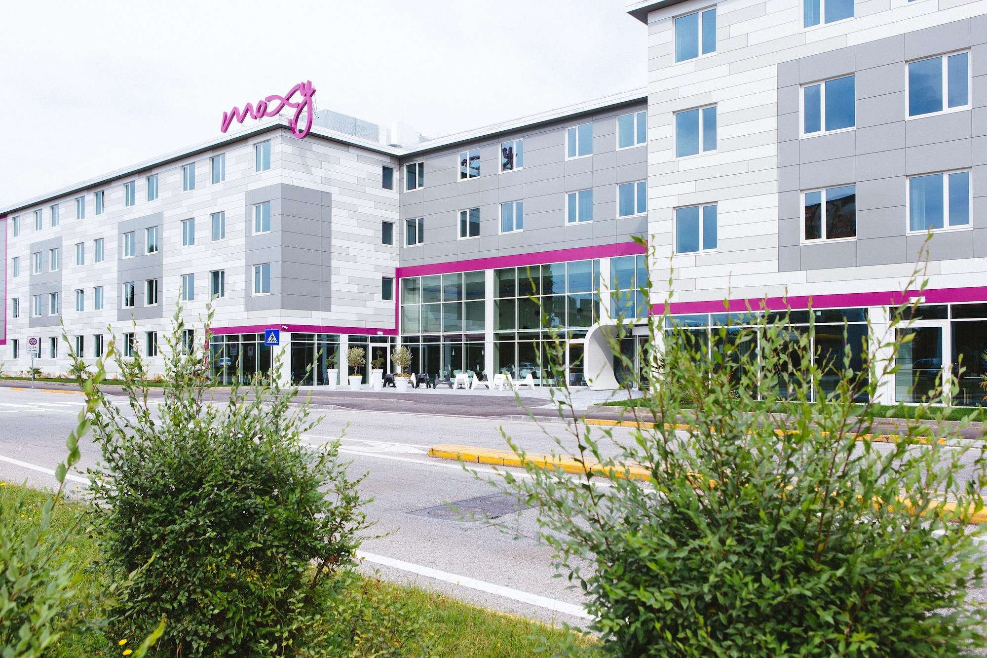 Vista Exterior MOXY Milan Malpensa Airport
