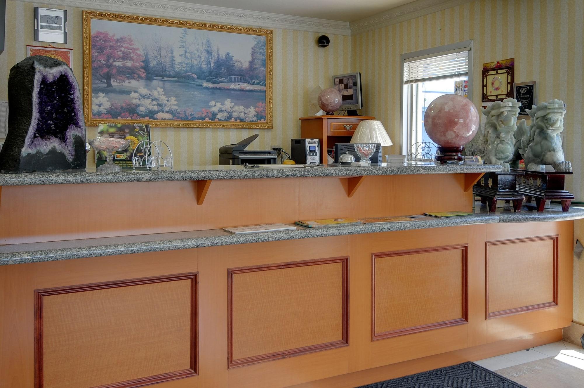 Vista Lobby Vagabond Inn Hacienda Heights