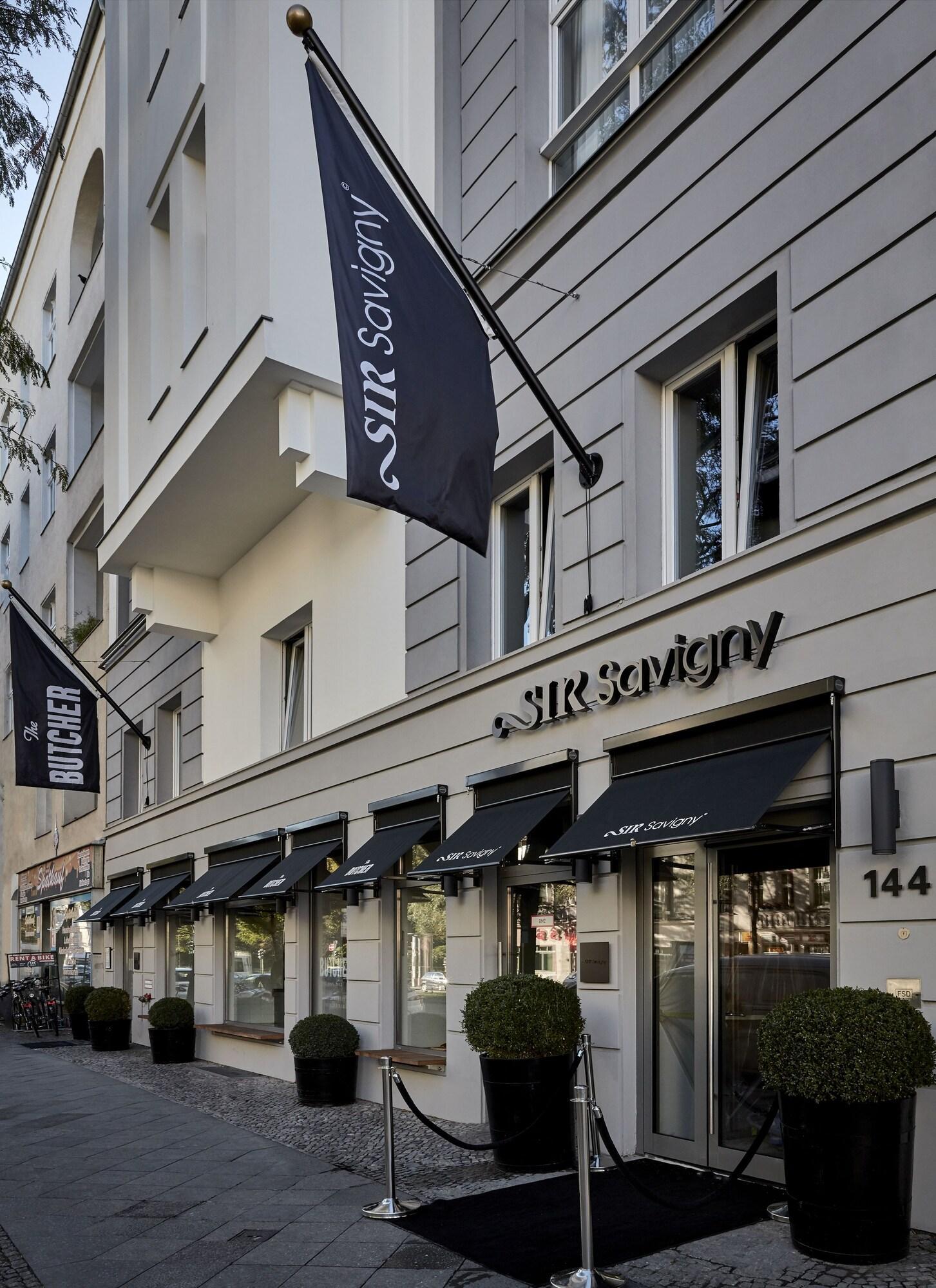 Vista Exterior Sir Savigny Hotel, part of Sircle Collection