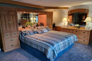 Alquiler Vacacional - Building Memories & Relationships enjoy stocked pond, woods, game room, and more