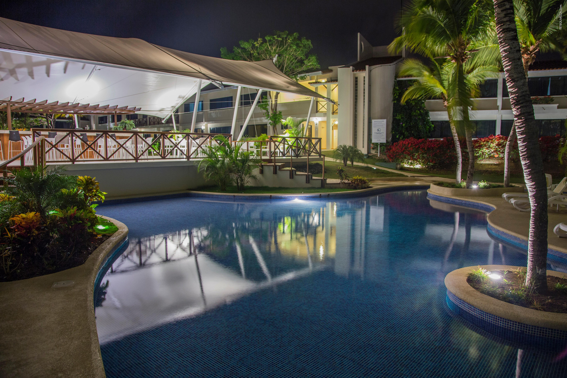 Vista Piscina Coronado Luxury Club & Suites
