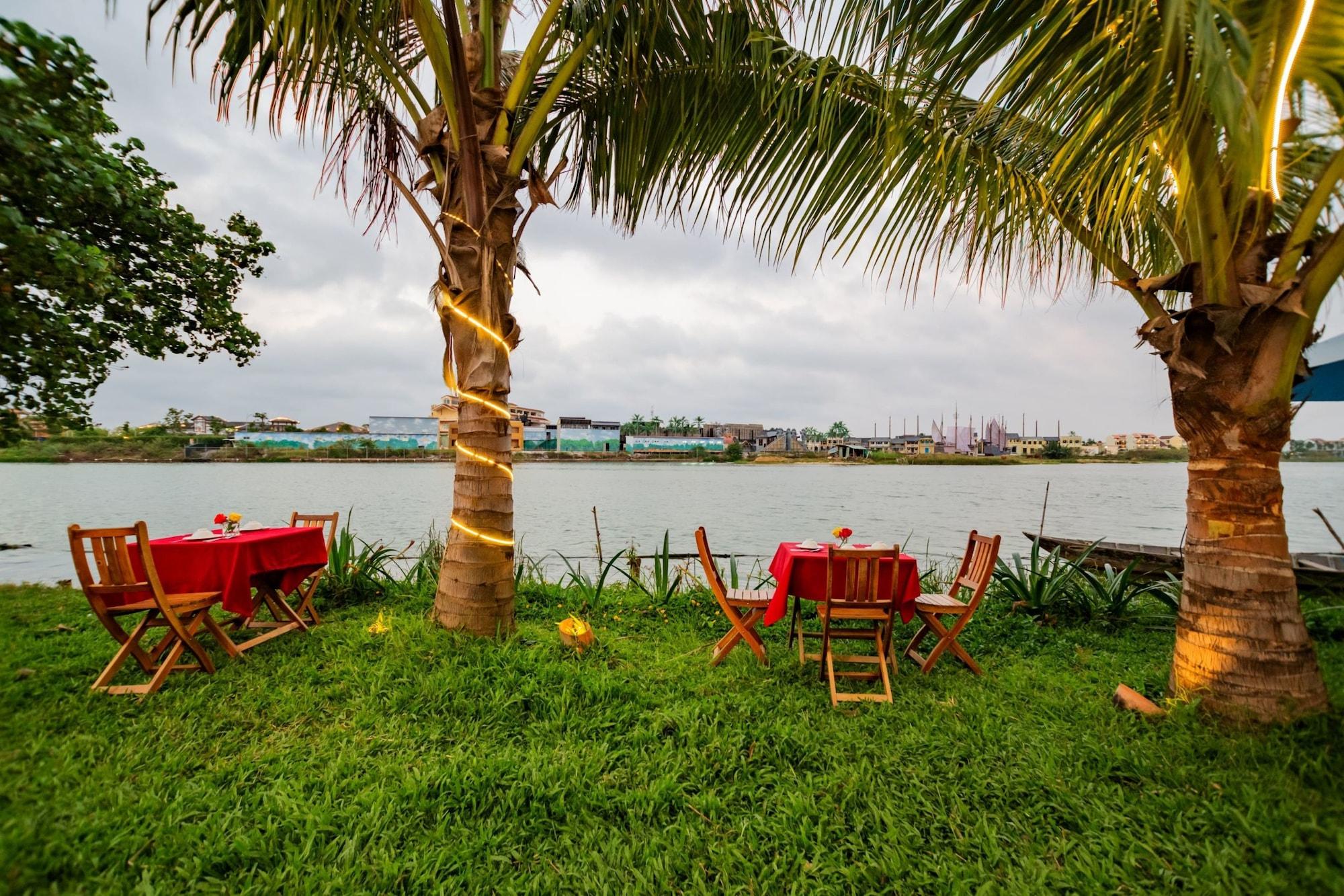Exterior View Hoi An Corn Riverside Villa