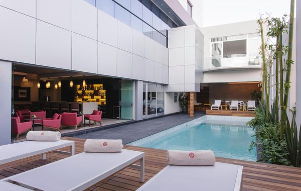 Metria Hotel