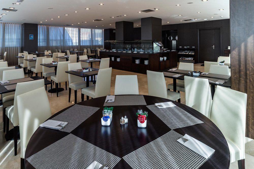 Hotel LCB Hotel Fuenlabrada