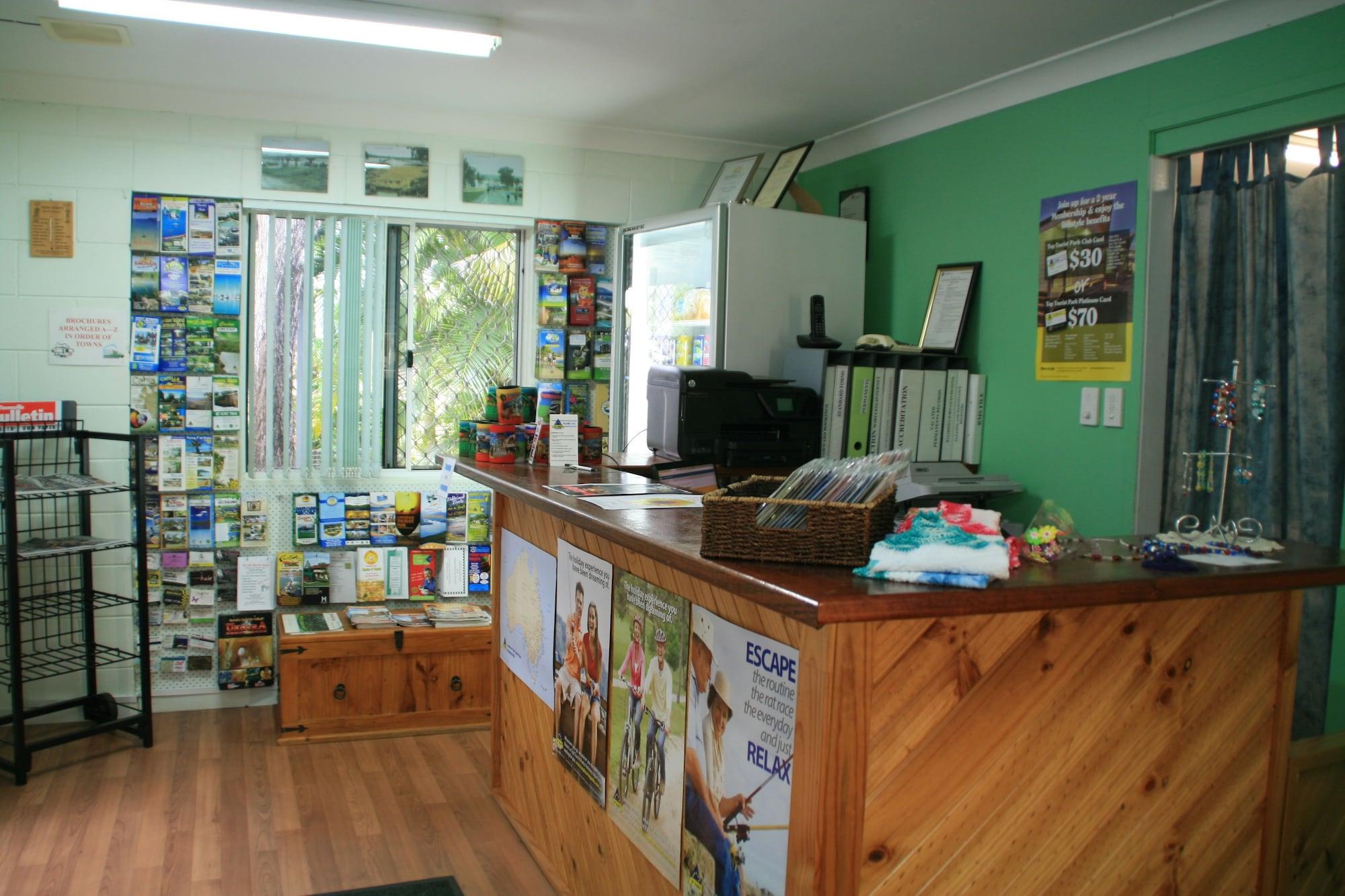 Vista Lobby Charters Towers Tourist Park