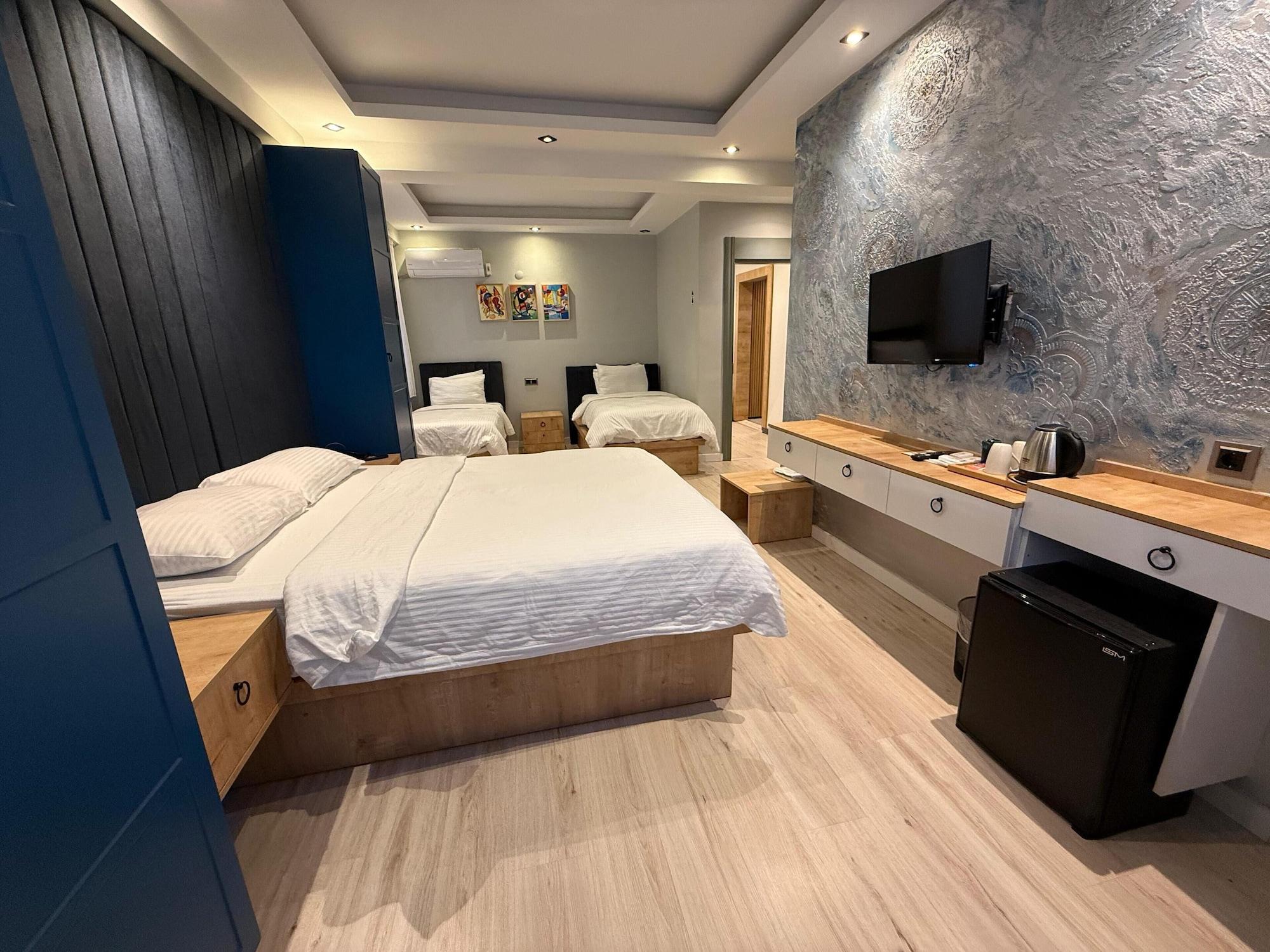 Varios Siya Boutique Hotel