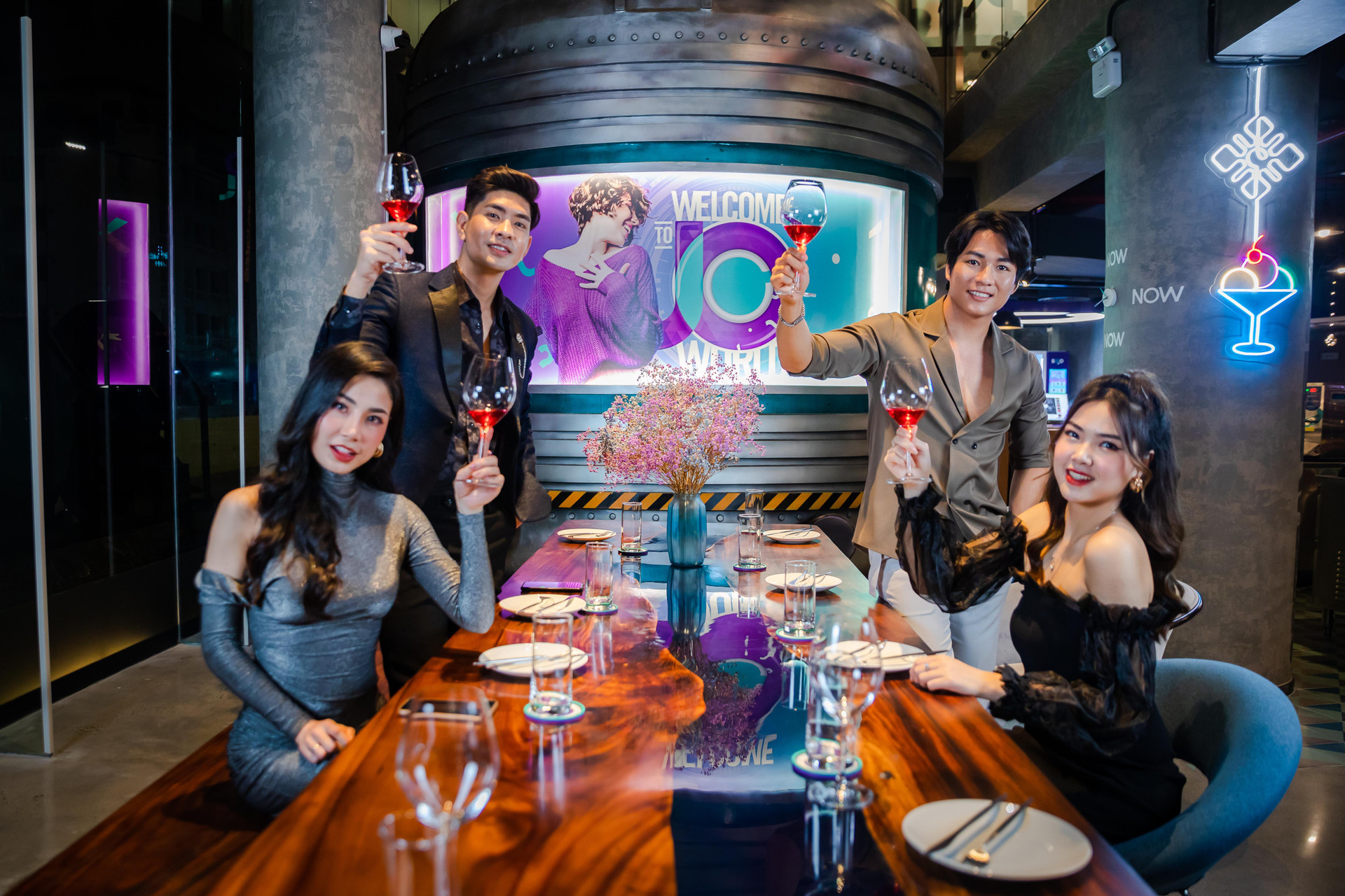 Restaurant Tru by Hilton Hanoi Station