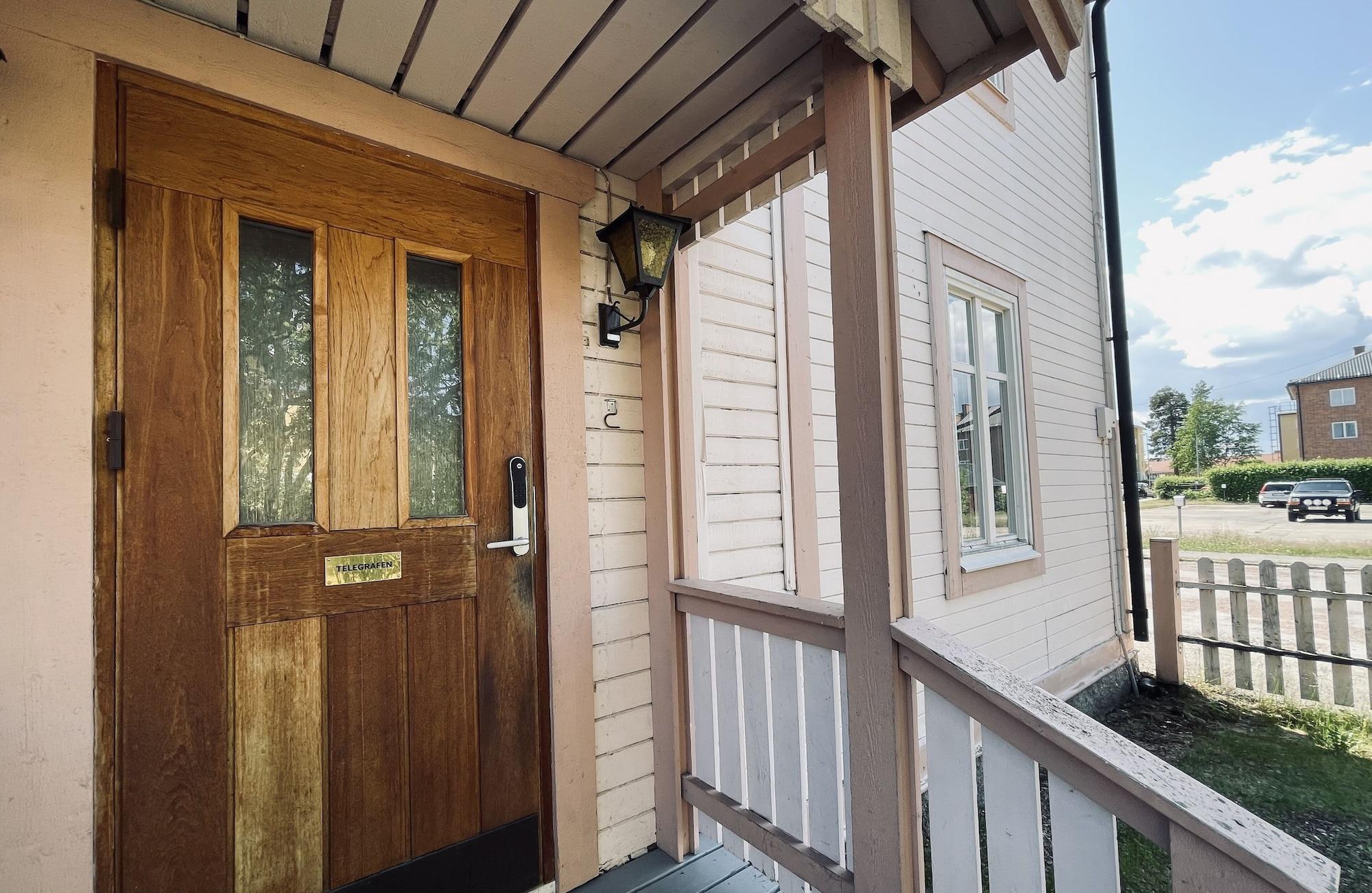 Vista Exterior Telegrafen Lägenhetshotell