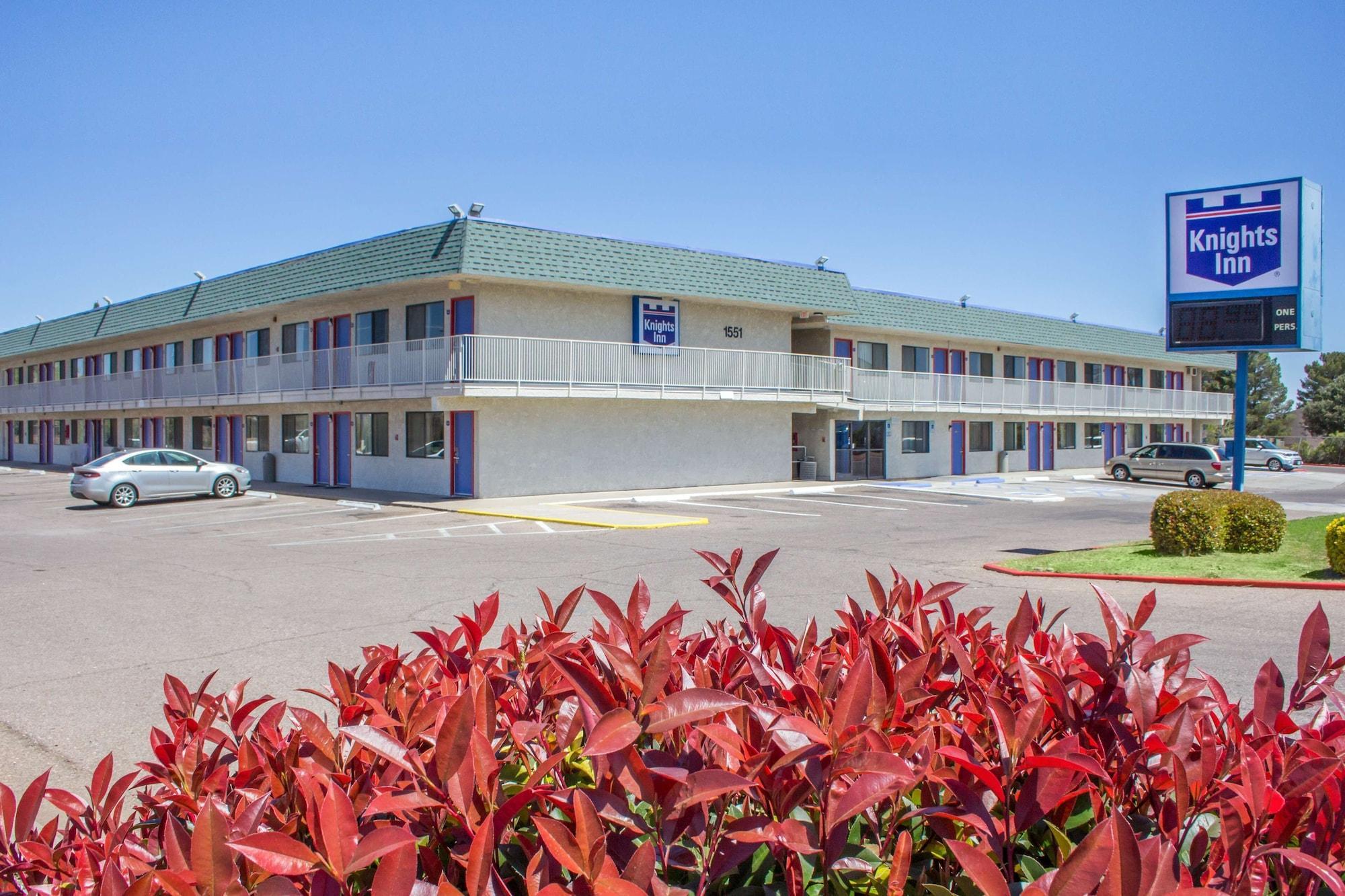 Vista Exterior Knights Inn Sierra Vista