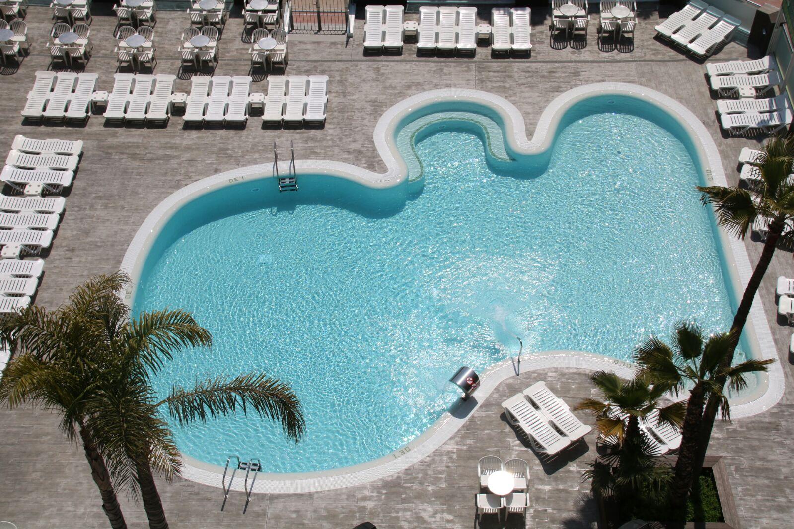 Vista Piscina Reymar Playa