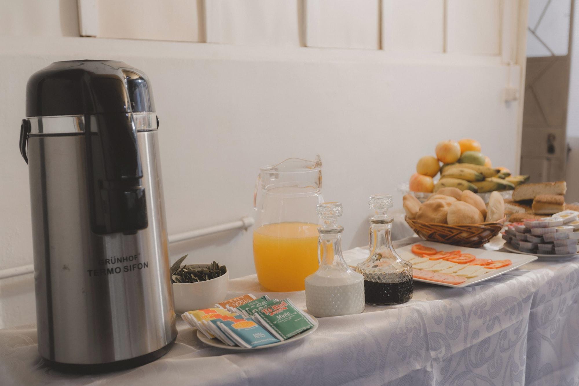 Equipamiento de Habitación Lucios Hostal