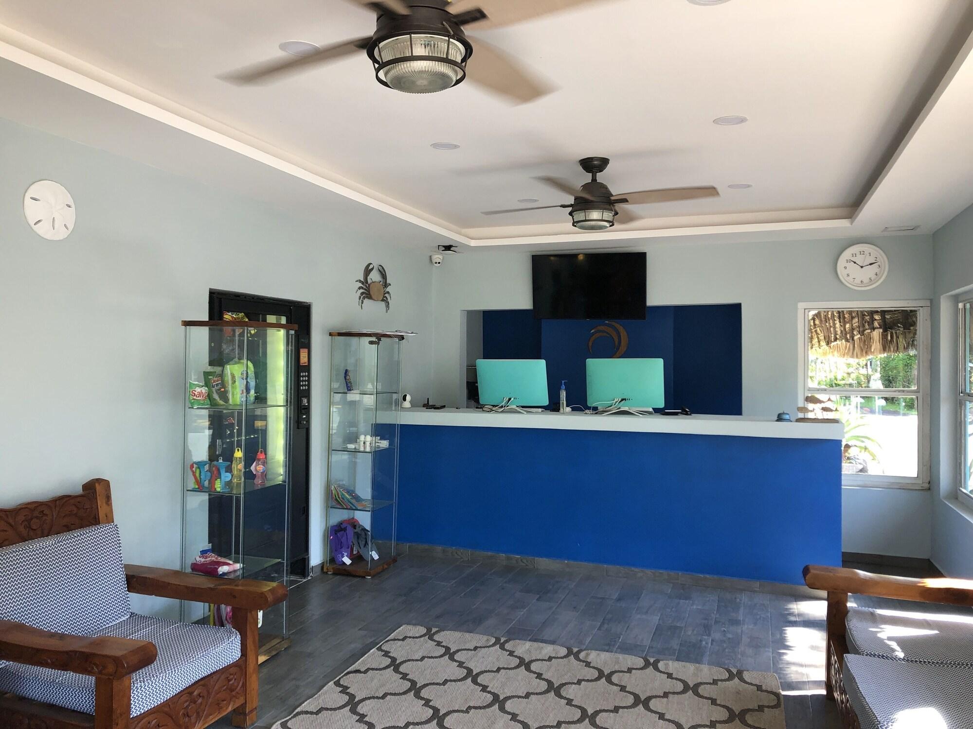 Vista Lobby Hotel Bungalows Marbella Costa Esmeralda