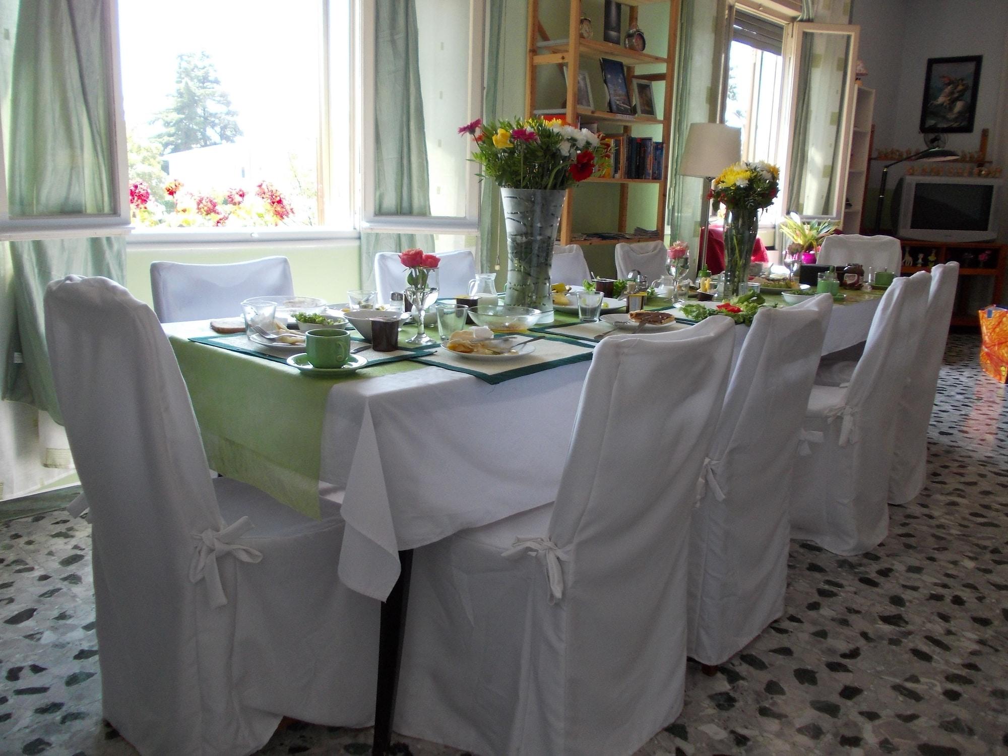 Restaurant Travellers Lodge B&B
