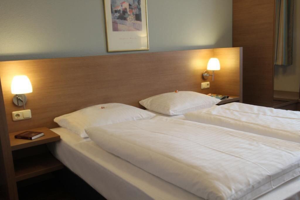 Varios Hotel Euler Haus