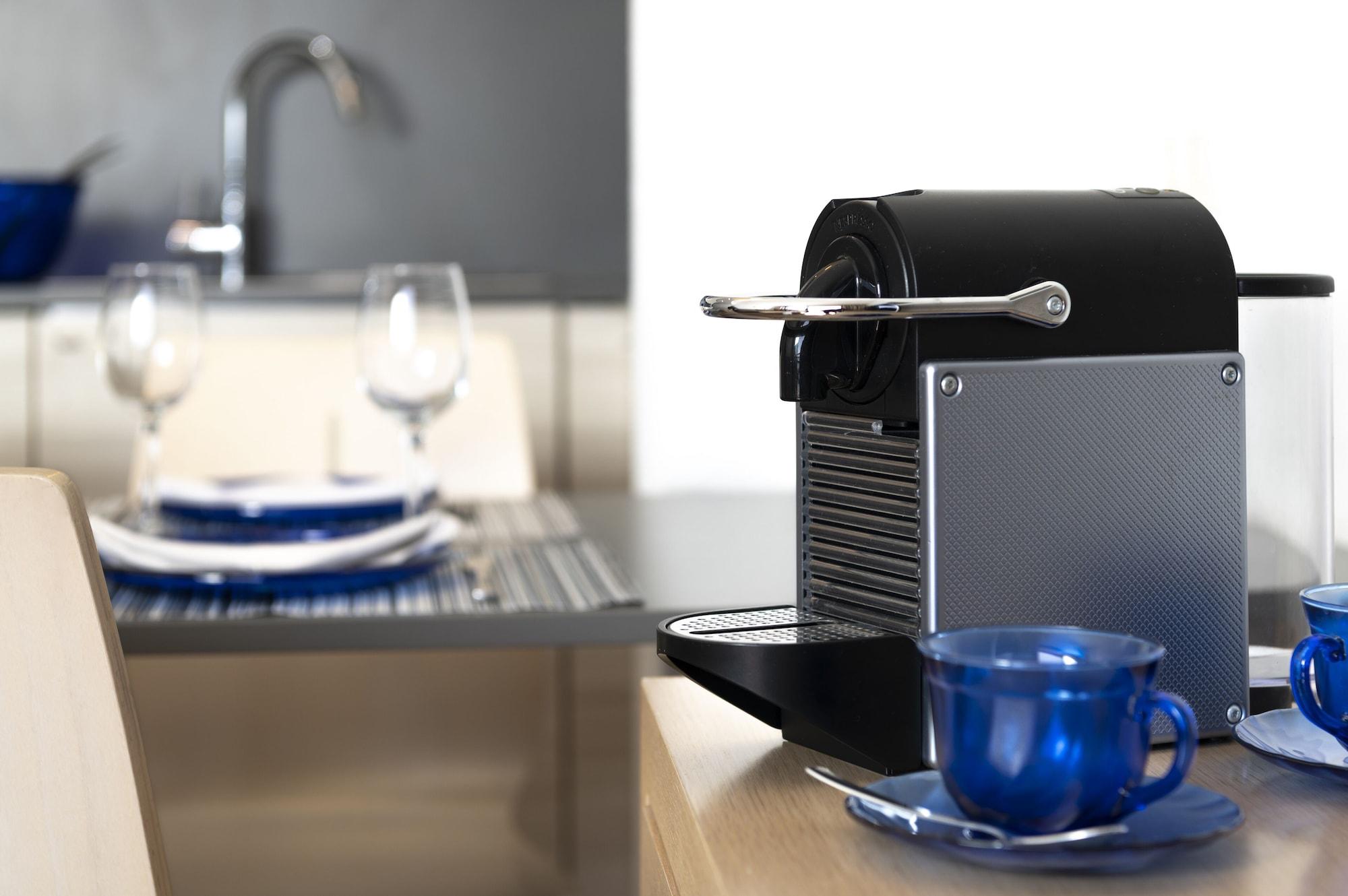 Bar/Salón Almirall Apartaments