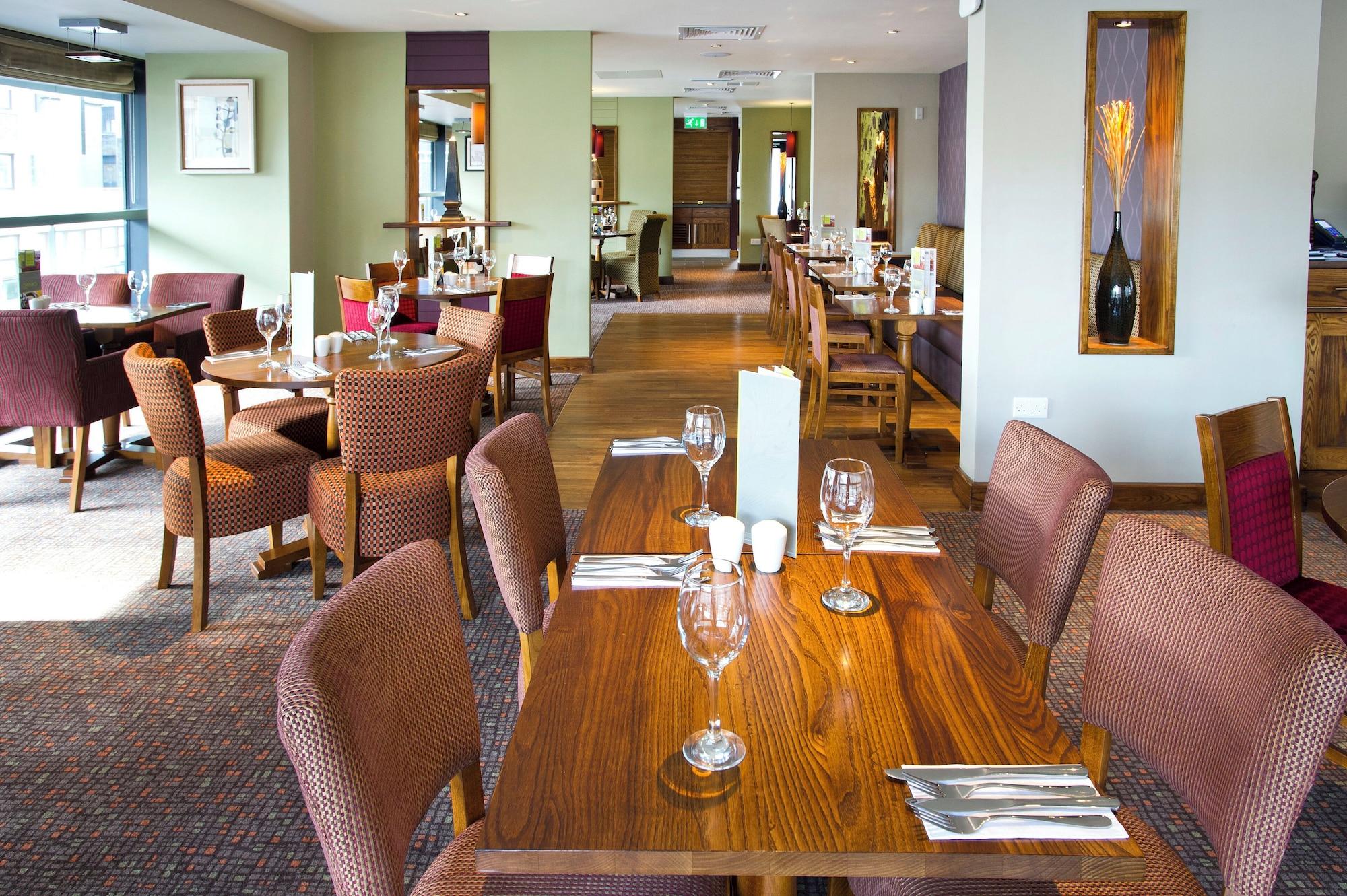 Restaurant Premier Inn Glasgow Cc Buchanan Galleries