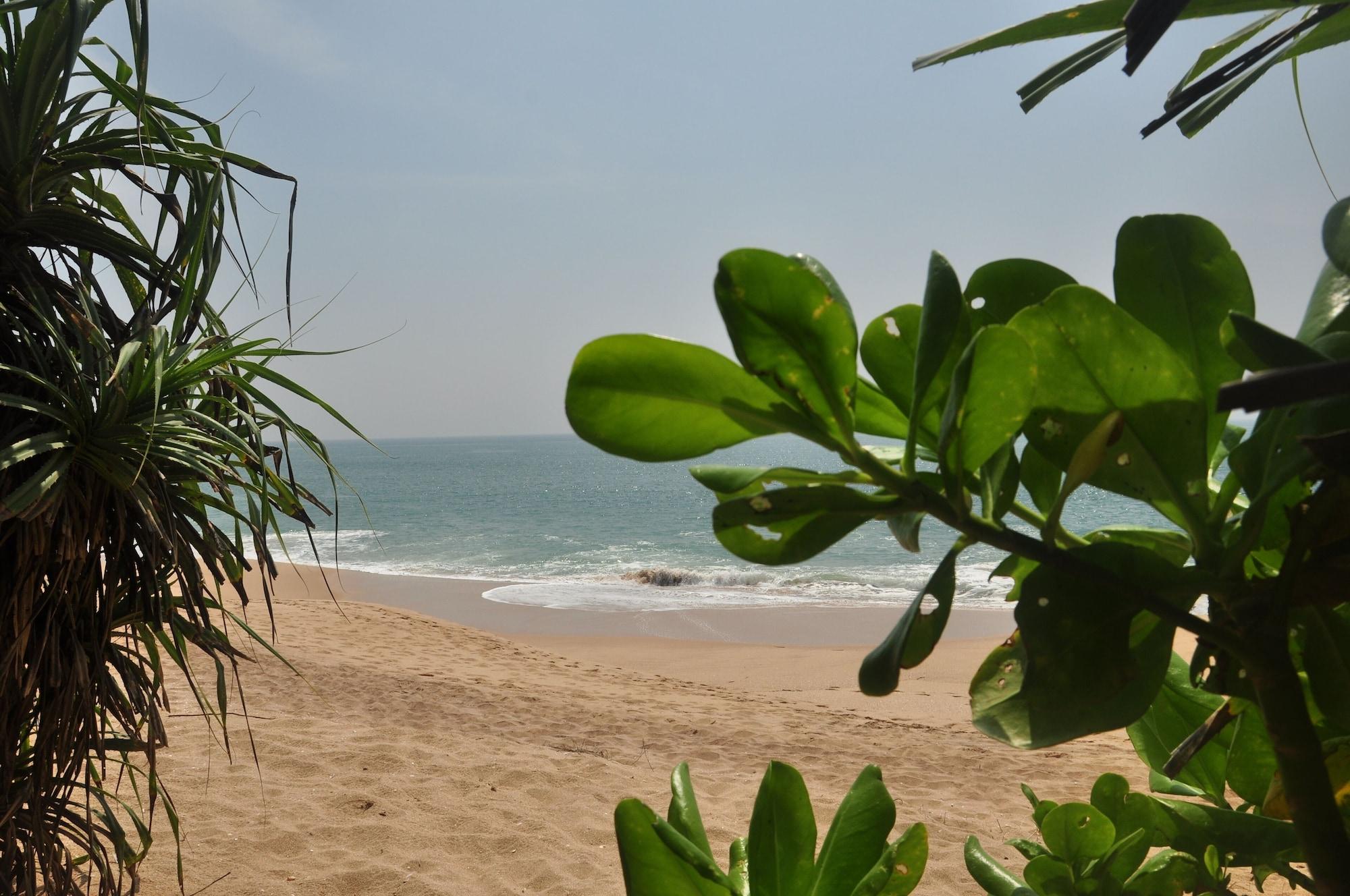 Playa The Waves Beach Chalets