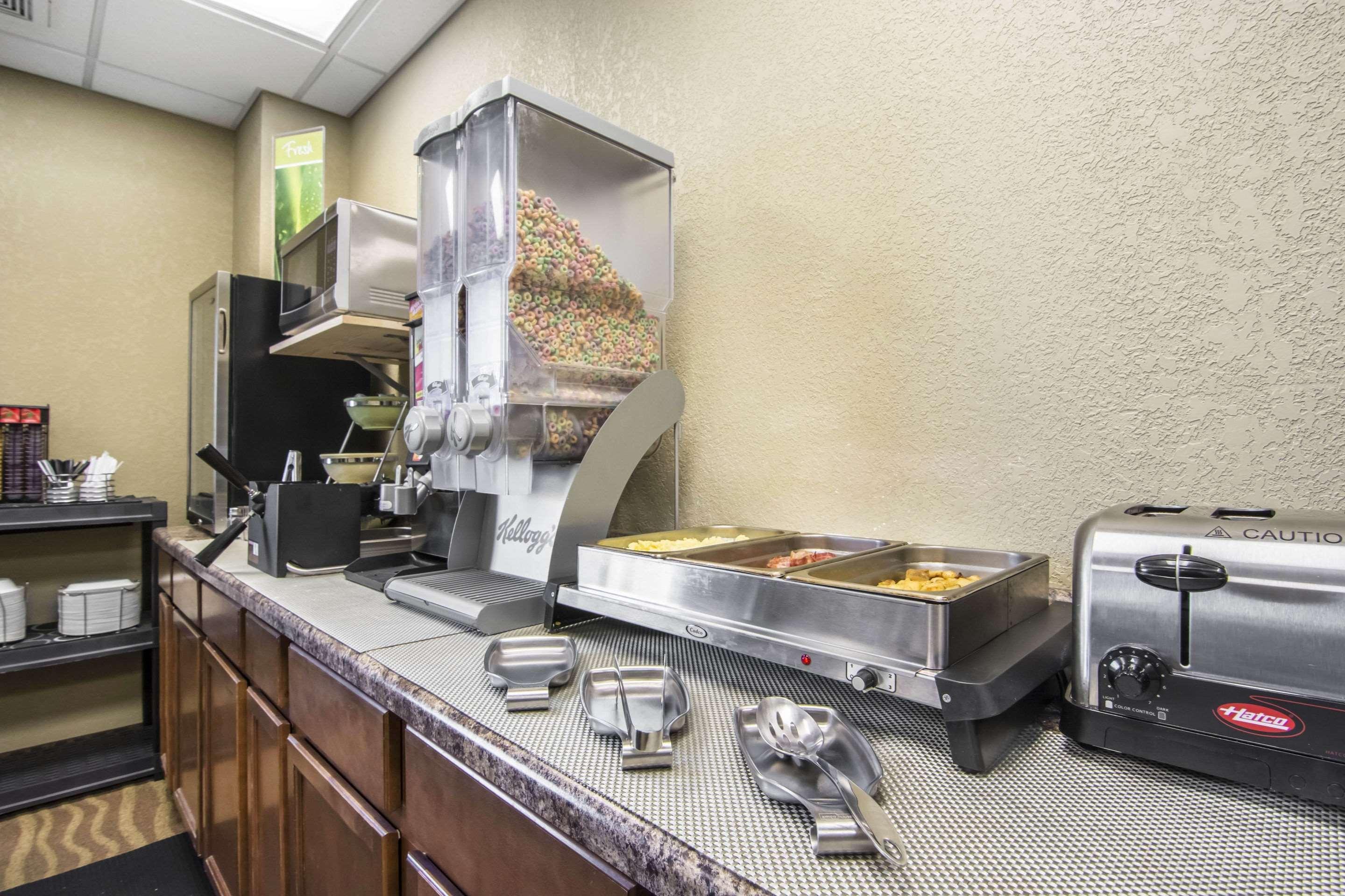 Restaurant Quality Inn & Suites Thompson