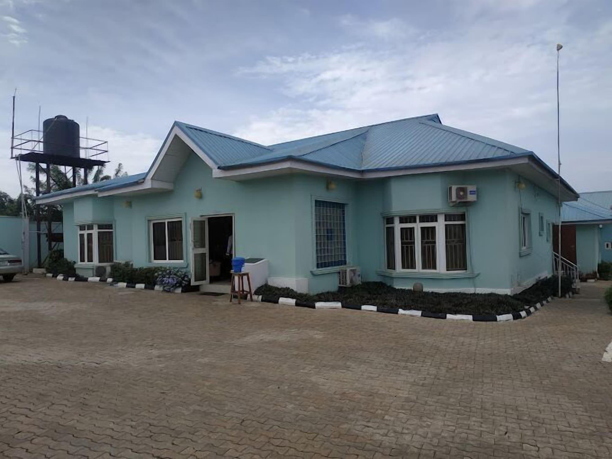 Vista Exterior Grovehill Hotel Plus Ilesa