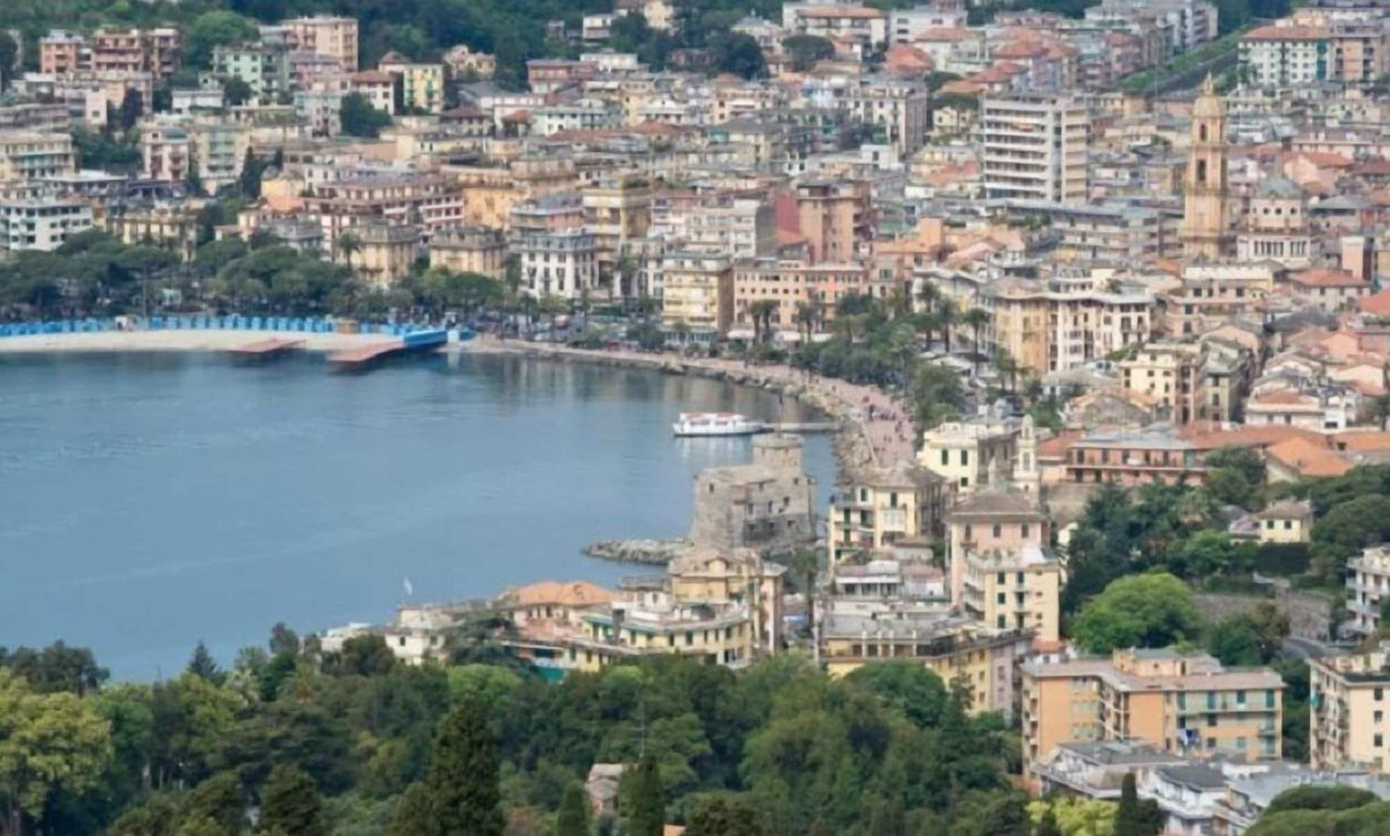 Vista Exterior Villa Cristina