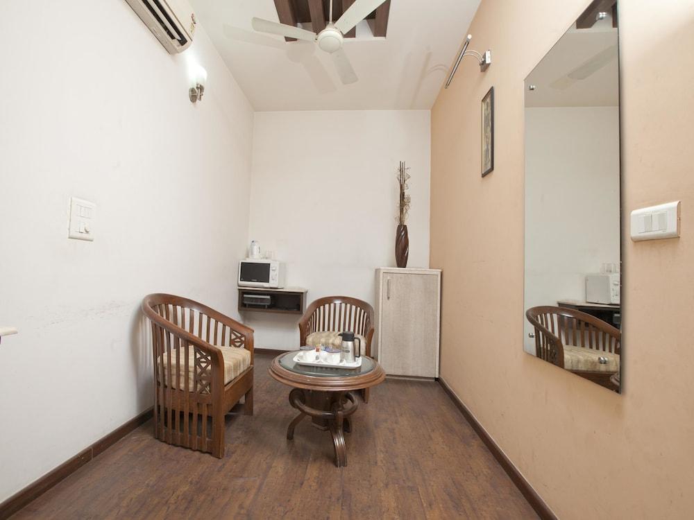 Set de Habitación OYO 2216 Hotel Live Inn