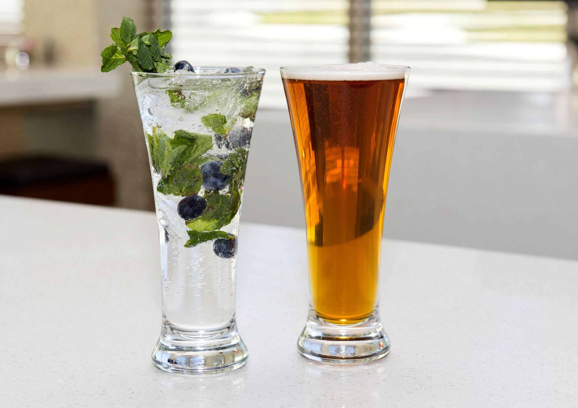 Bar/Salón Hilton Garden Inn Raleigh /Crabtree Valley