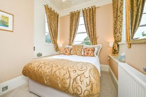 Alquiler Vacacional - Muntham Holiday Apartments & Town House