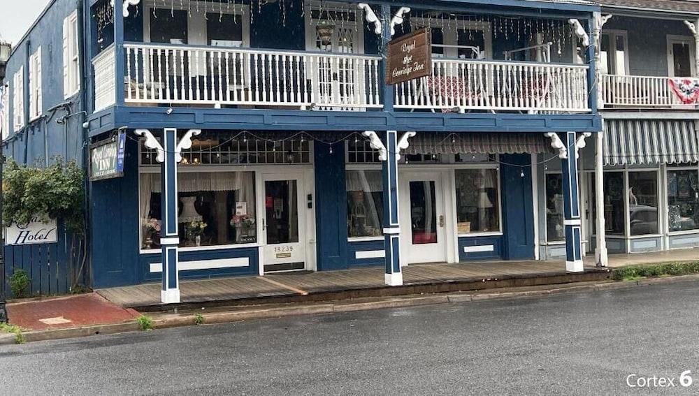 Varios Americas Best Value Inn & Suites Royal Carriage