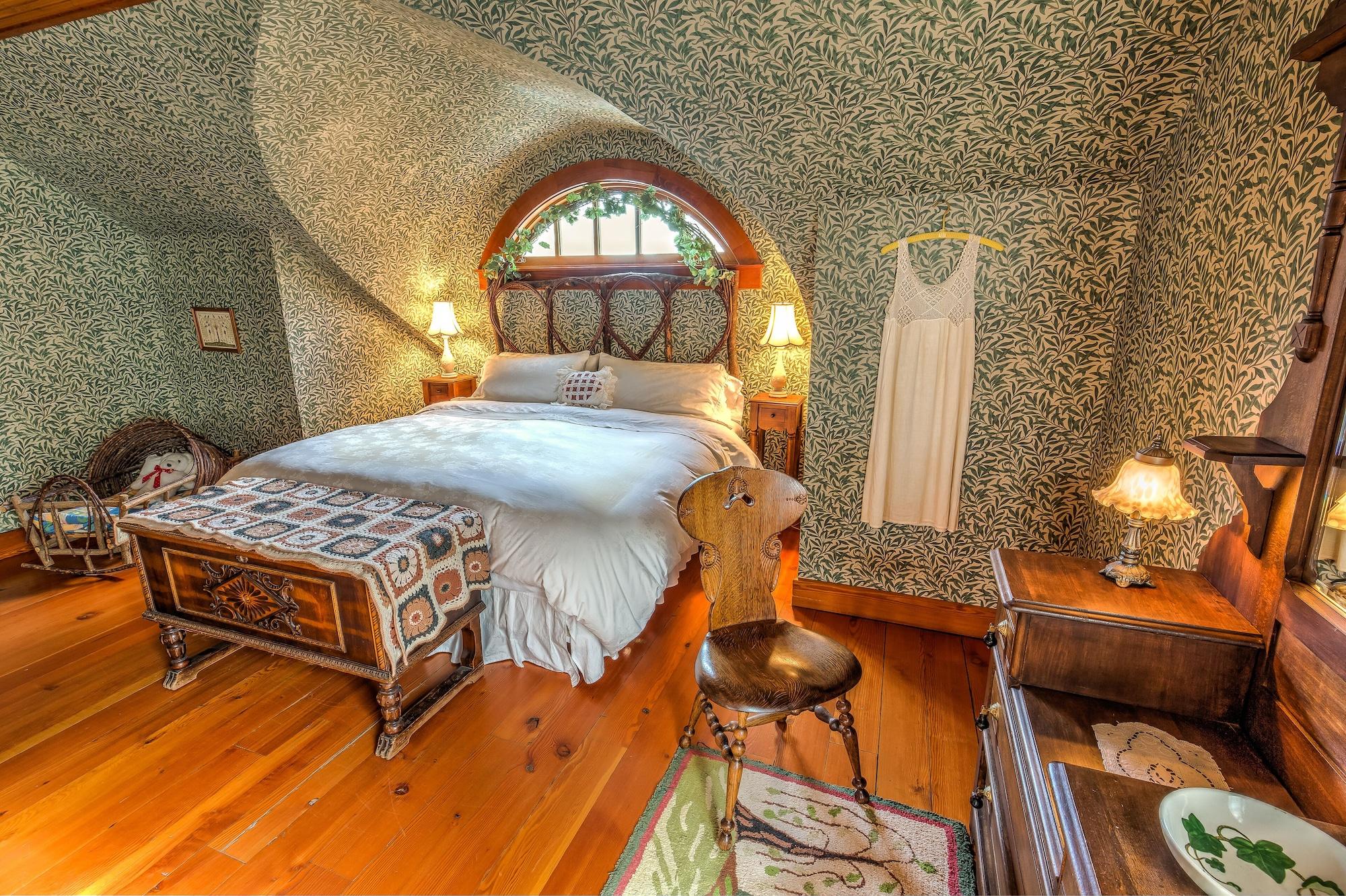 Habitación Round Barn Farm B & B Event Center