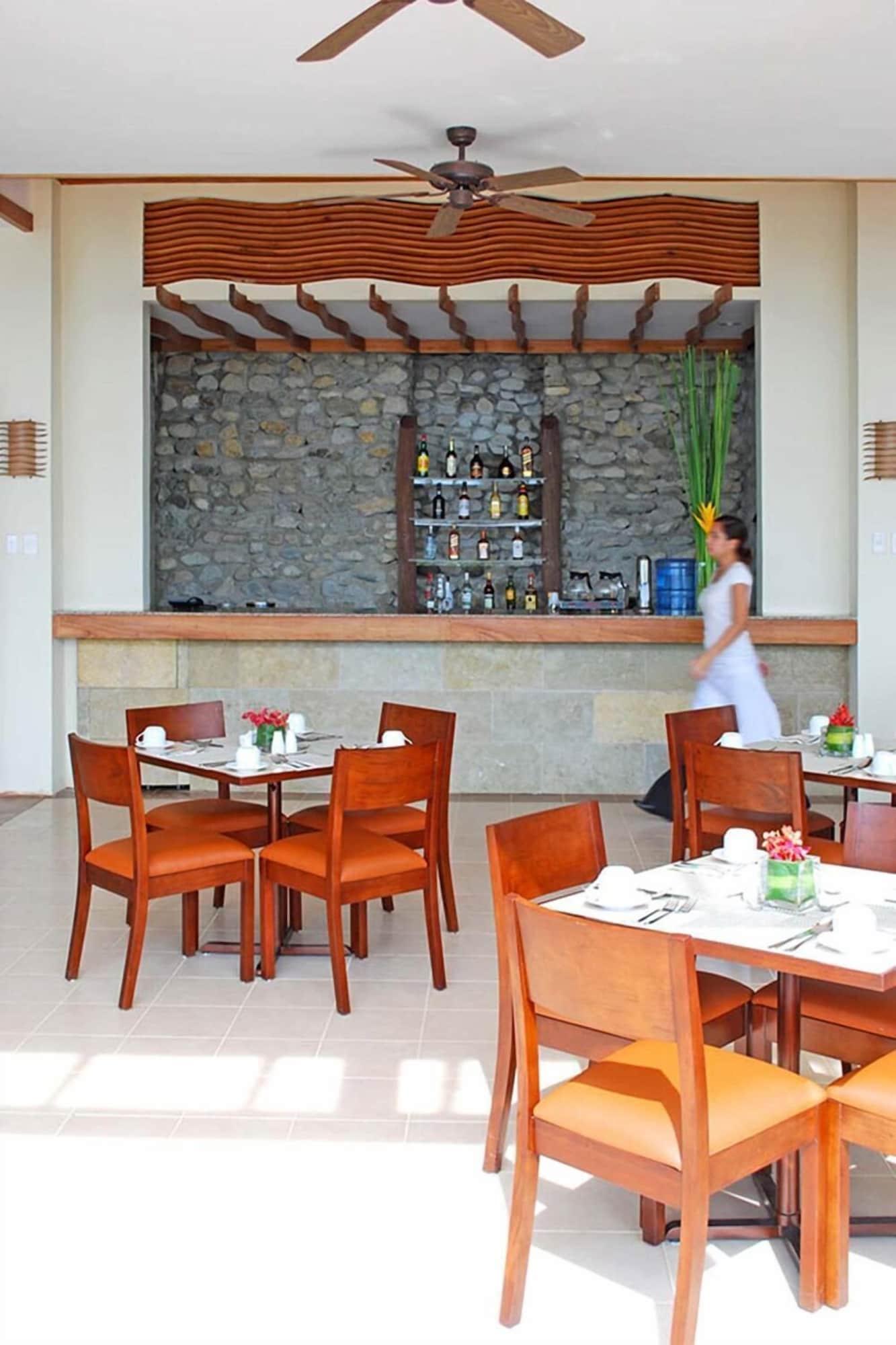 Restaurant Almont Beach Resort