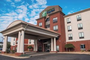 Alojamiento - Holiday Inn Express Hotel & Suites New Philadelphia by IHG