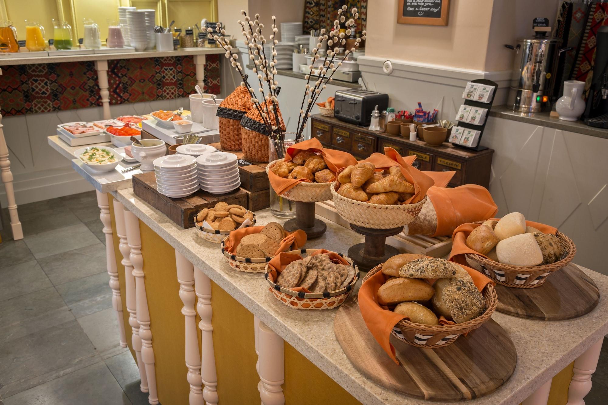 Restaurant Lady Hamilton Apartments