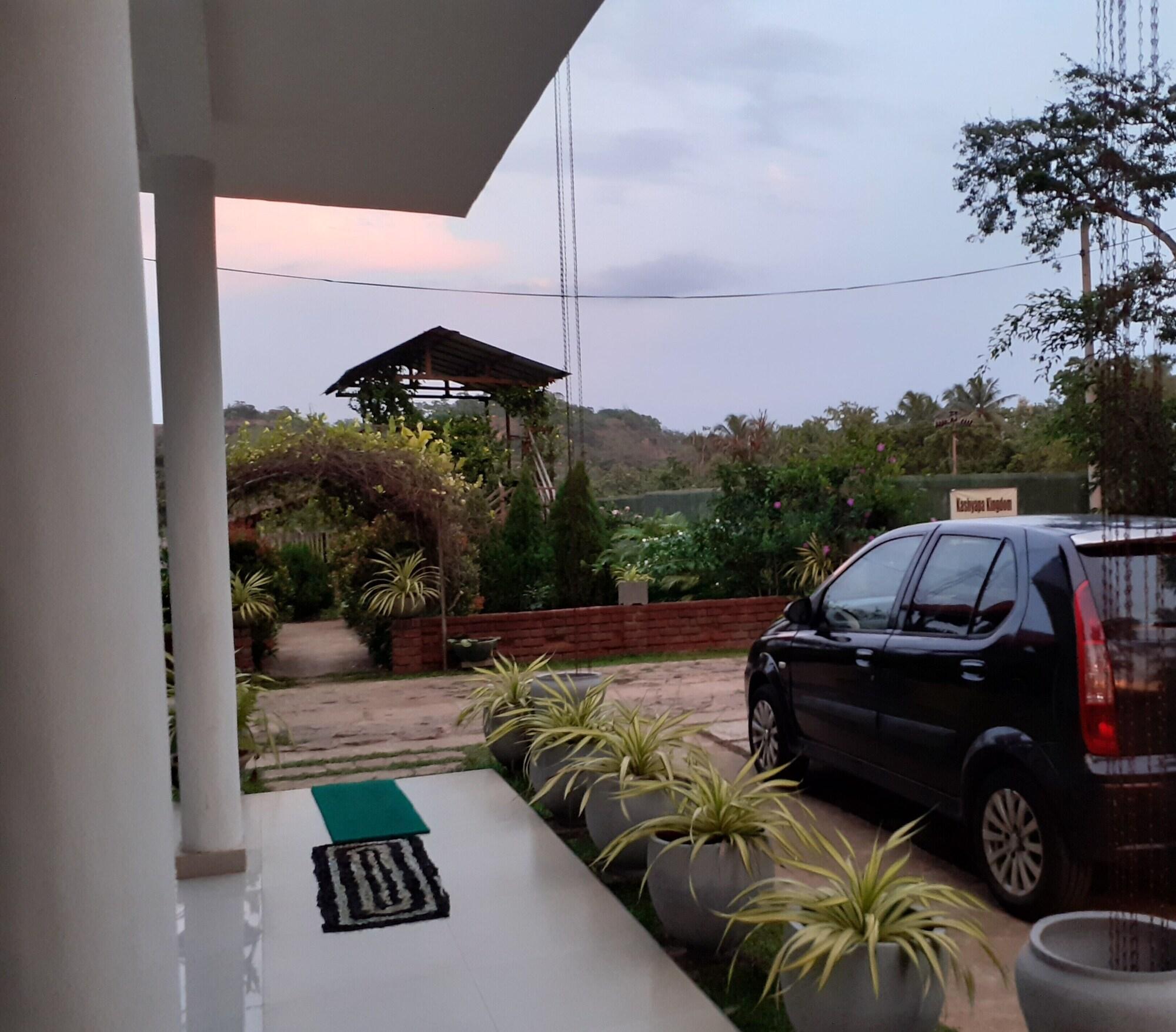 Comodidades del Alojamiento Hotel kashyapa Kingdom view