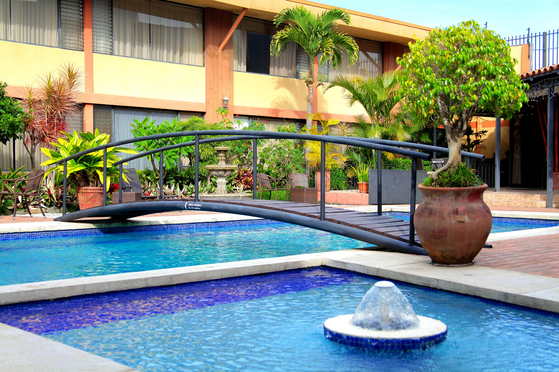 Vista Piscina Boutique Hotel Jade