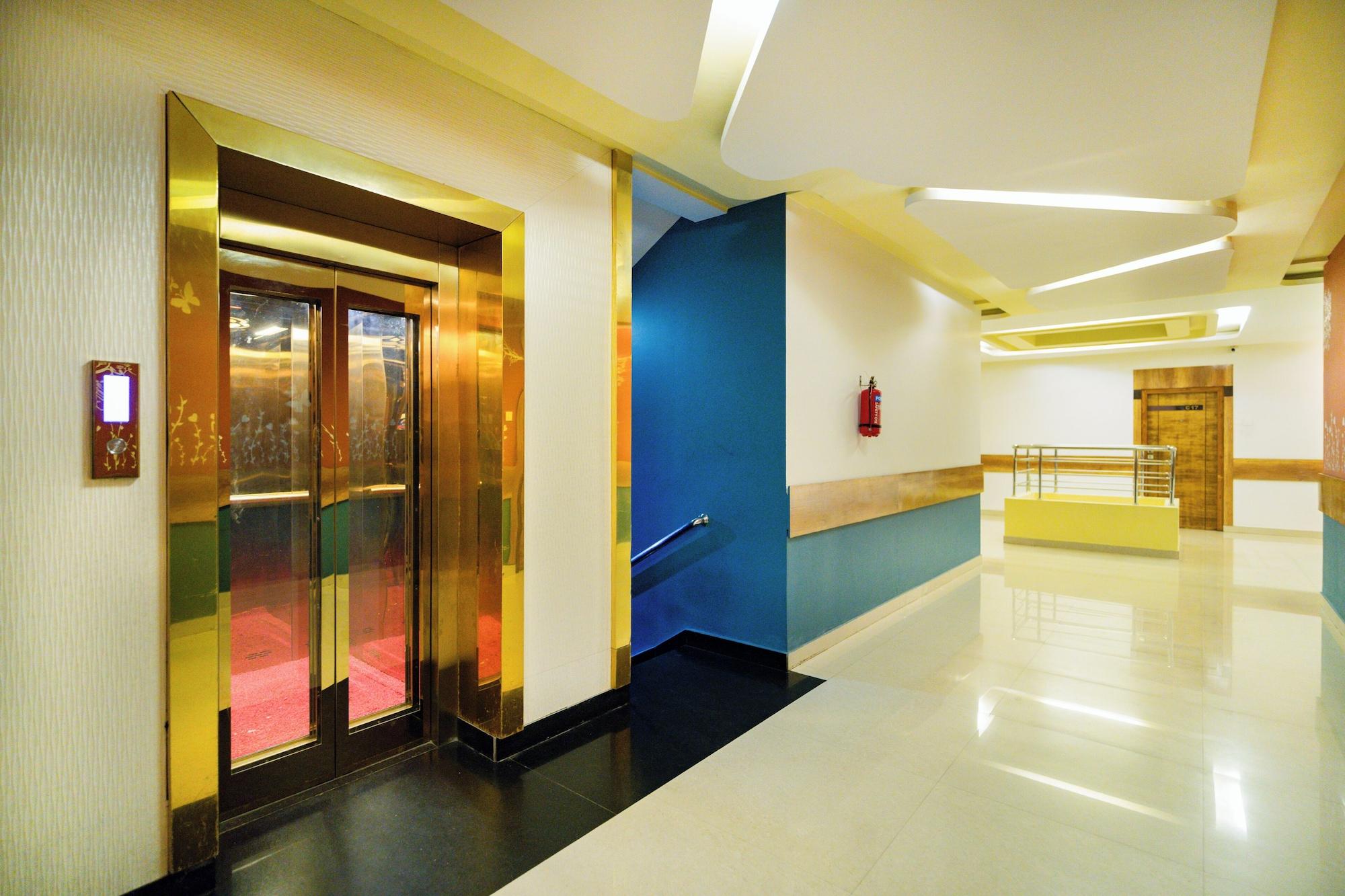 Varios Hotel SDM Golden Tower