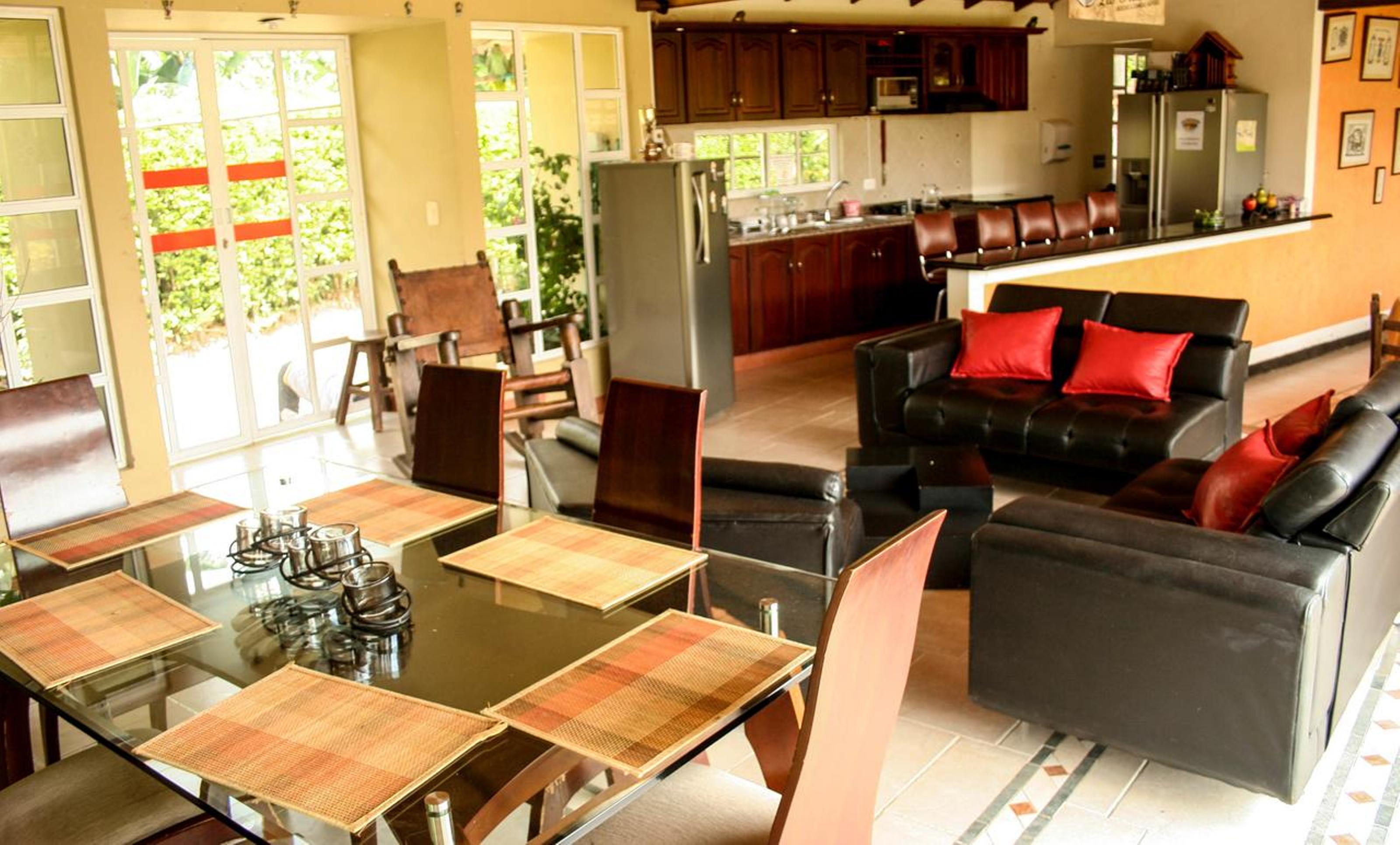 Comodidades del Alojamiento Finca Hotel Las Piramides