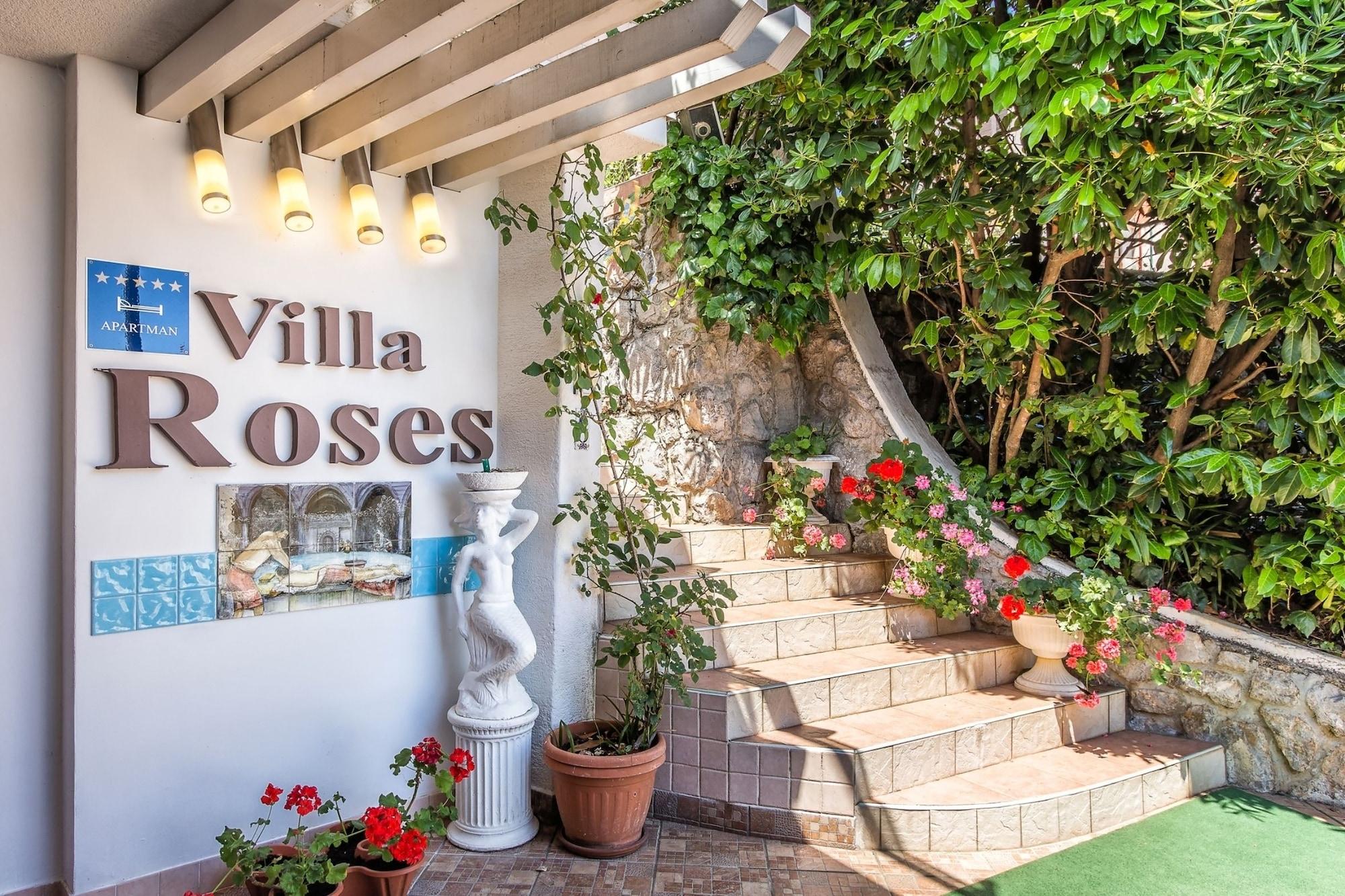 Vista Exterior Villa Roses Apartments & Wellness