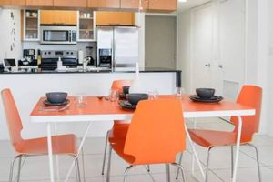 Alquiler Vacacional - Waterfront 1BR w Bay Views Balcony Full Kitchen