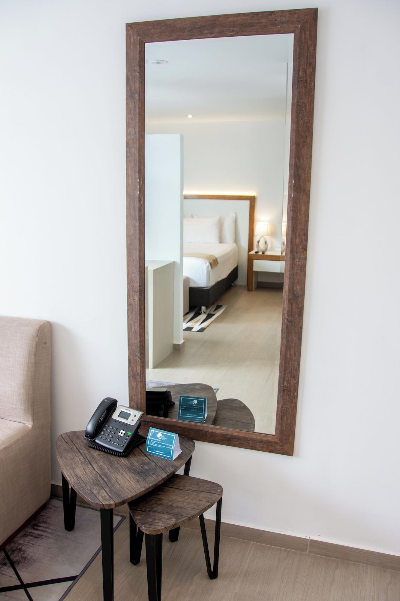 Habitación GRAU BUSINESS HOTEL