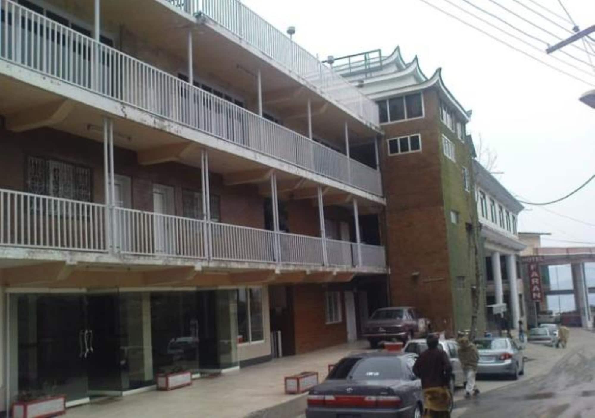 Vista Exterior Hotel Faran