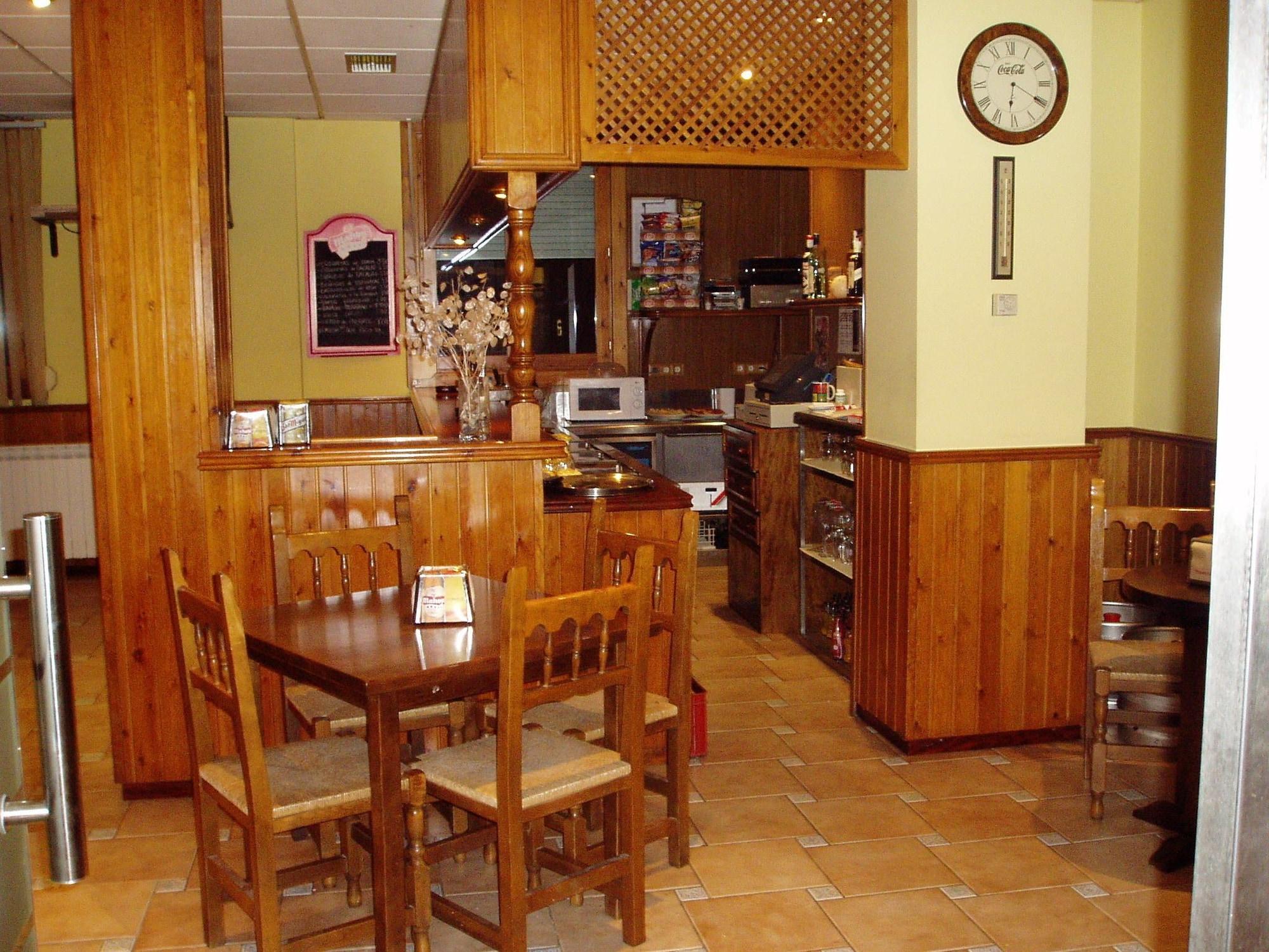 Bar/Salón Hotel La Rambla