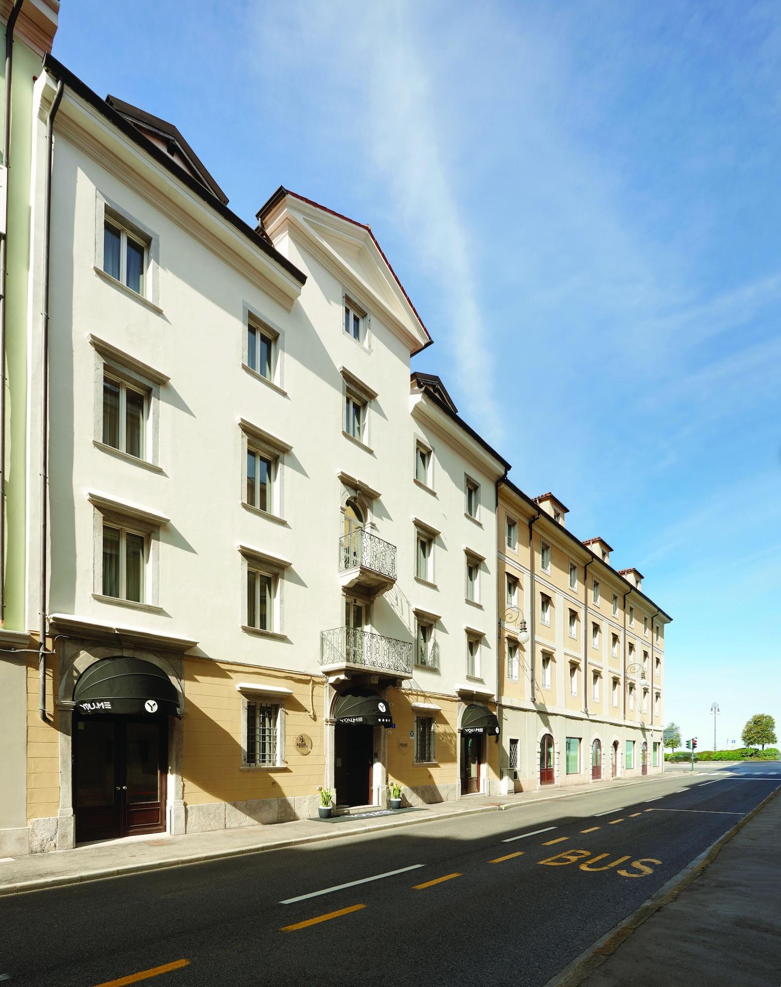 Vista Exterior You.Me Design Place Hotel