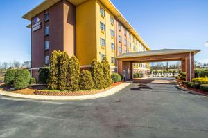 Alojamiento - Comfort Suites Pineville - Ballantyne Area