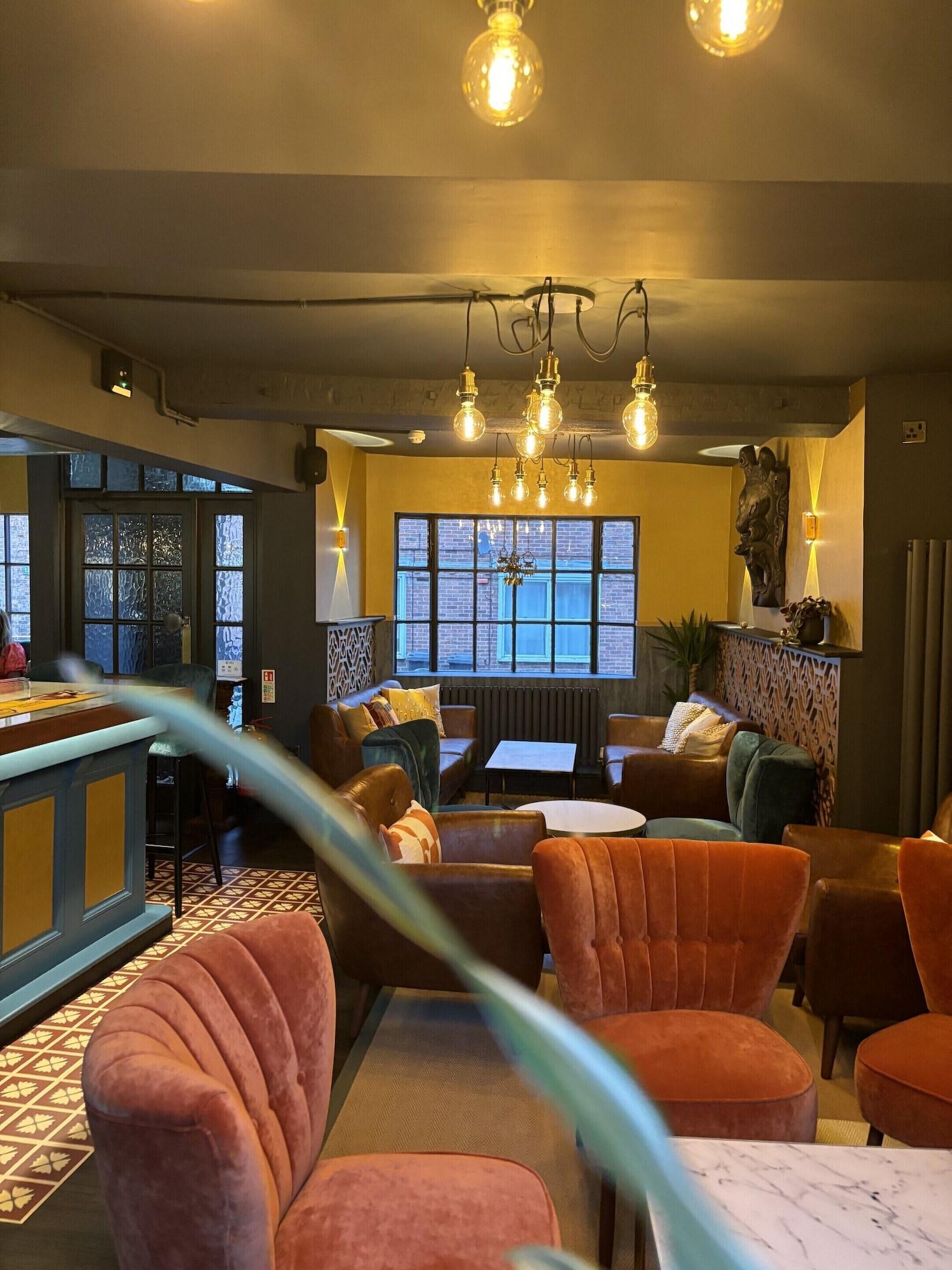 Bar/Salón Yak & Yeti Hotel